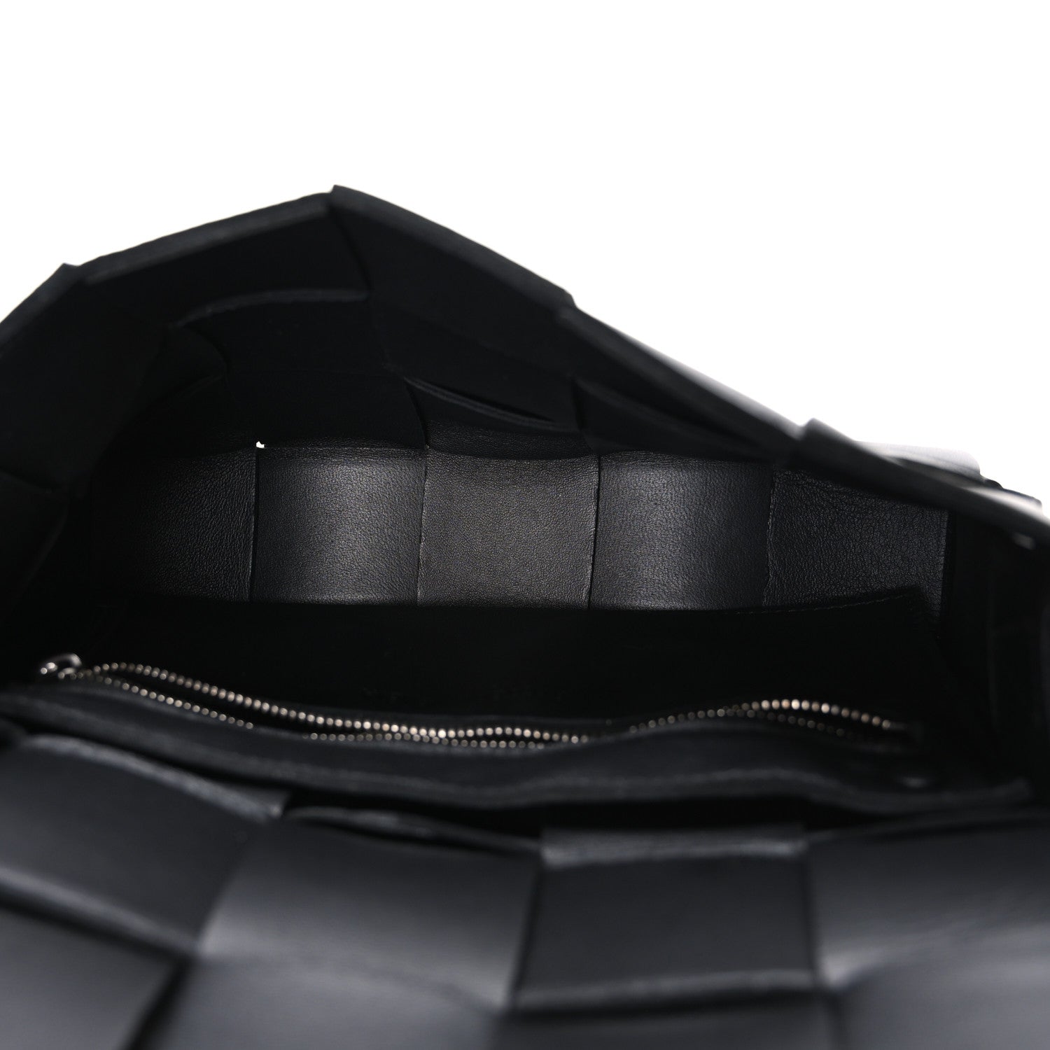 Bottega Veneta Lambskin Maxi Intrecciato Cassette Crossbody Bag Black 5 of 11