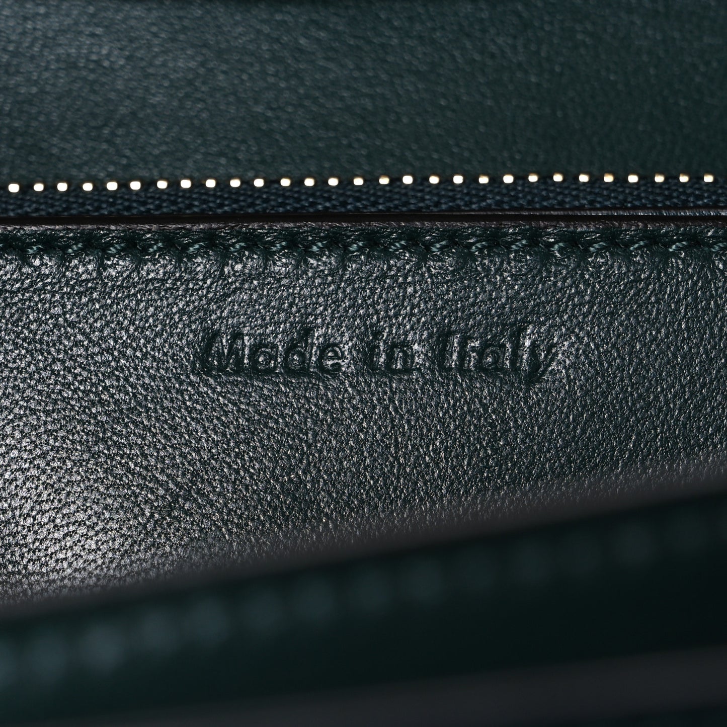 Box Calfskin Classic Box Medium Flap Bag Amazone