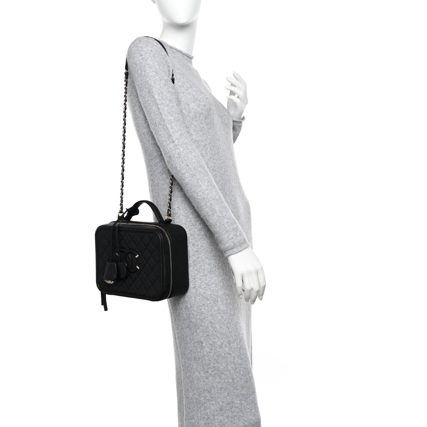 Caviar Quilted Large CC Filigree Vanity Case Black