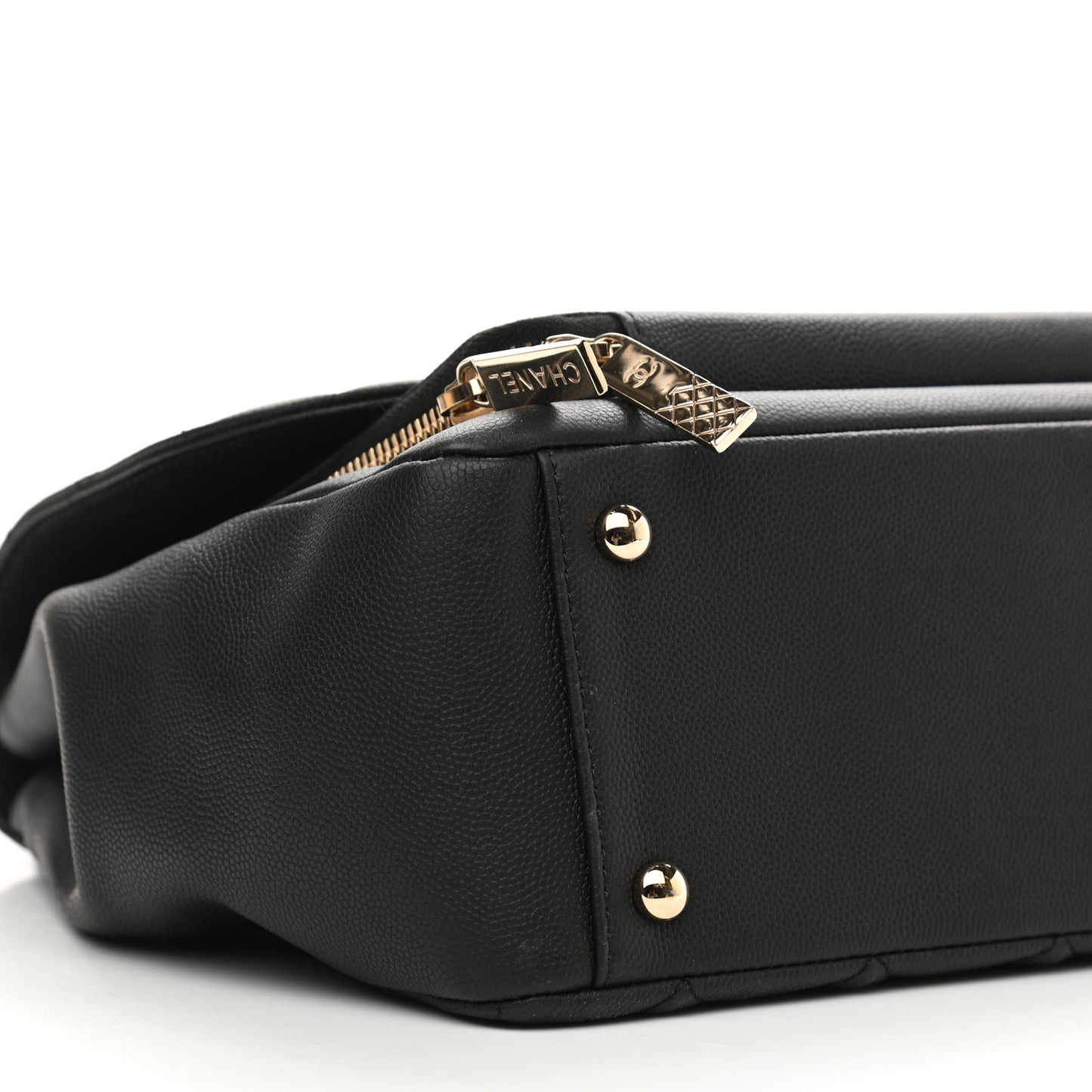 Caviar Quilted Large Business Affinity Flap Black