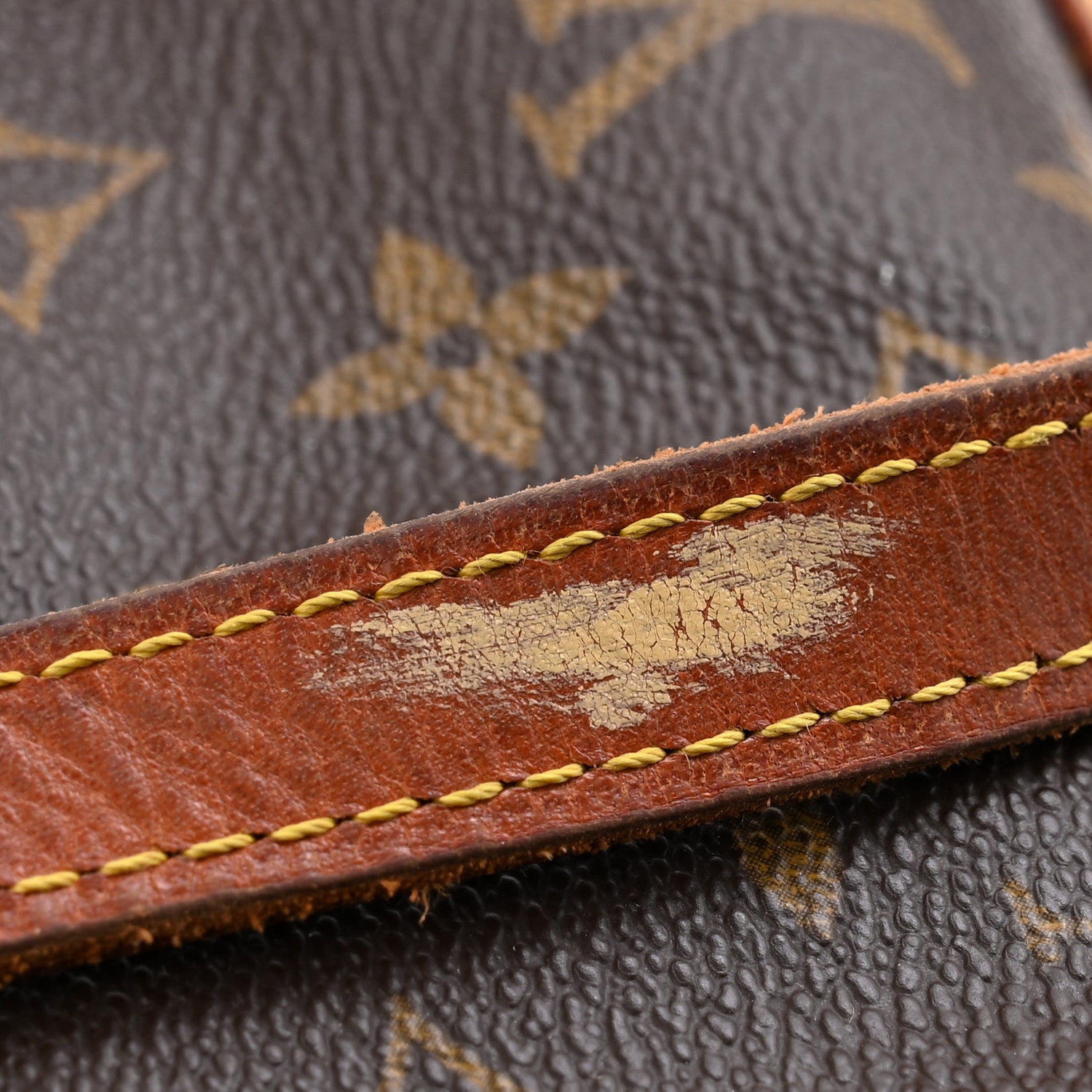 Louis Vuitton Monogram Petit Bucket 23 11 of 14