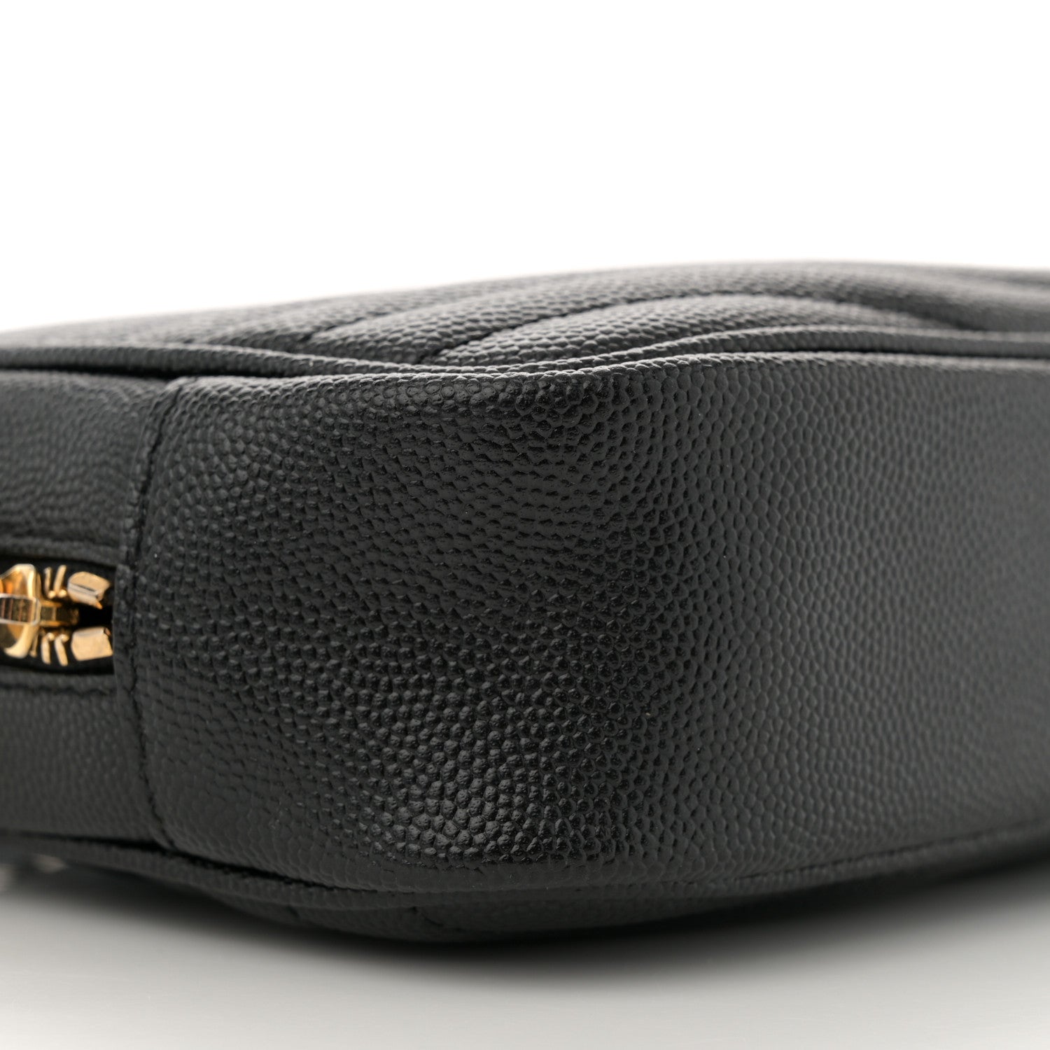 Saint Laurent Grain De Poudre Matelasse Monogram Mini Lou Camera Bag Black 9 of 11
