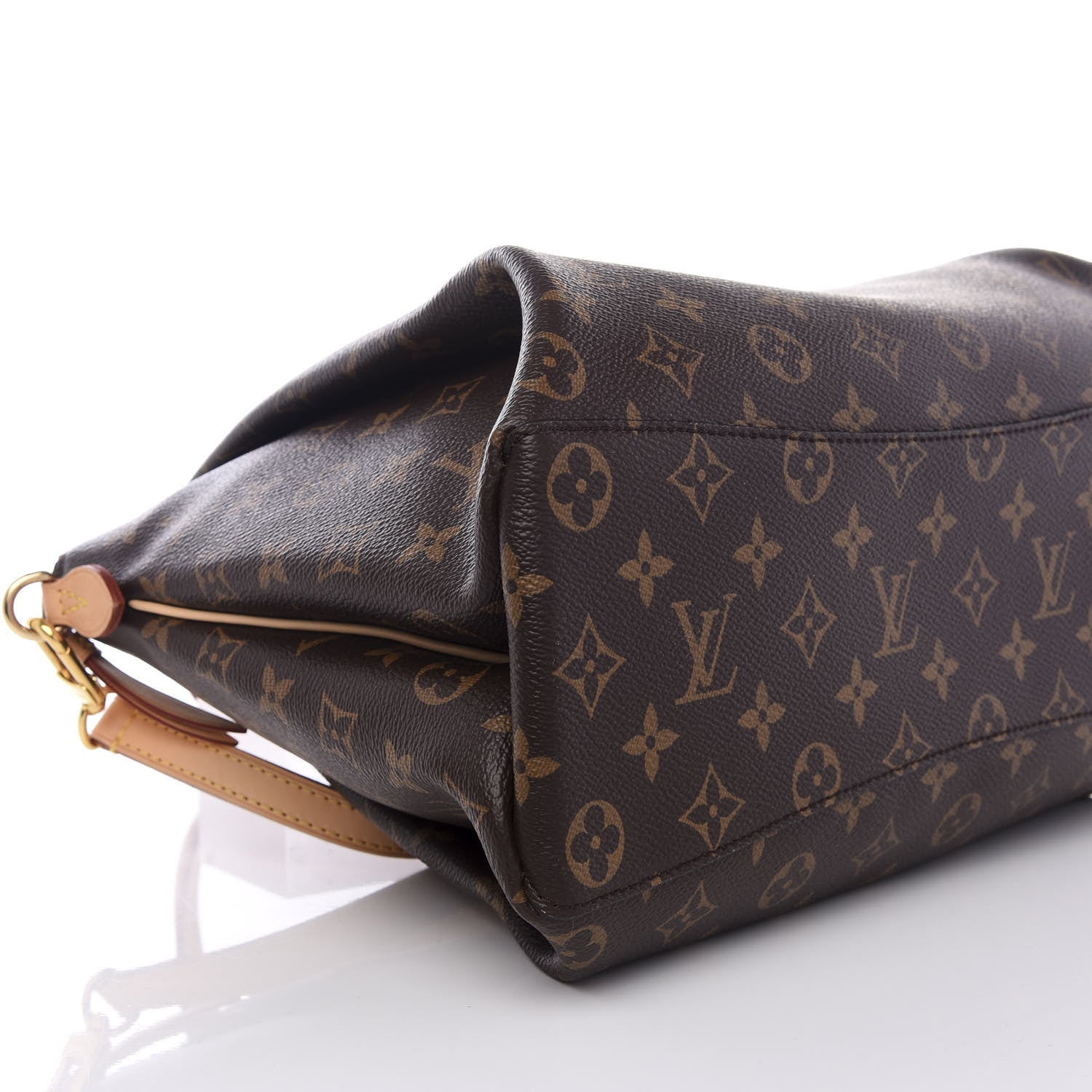 Louis Vuitton Monogram Rivoli MM 6 of 8
