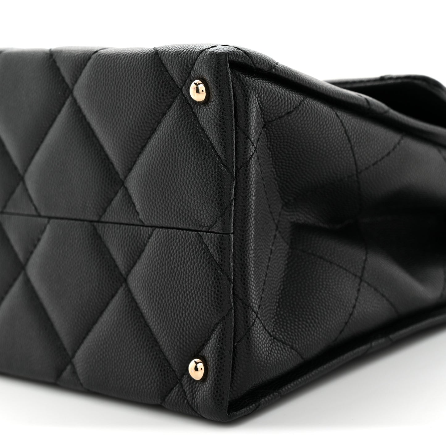 Caviar Quilted Medium Retro Twist Top Handle Flap Black