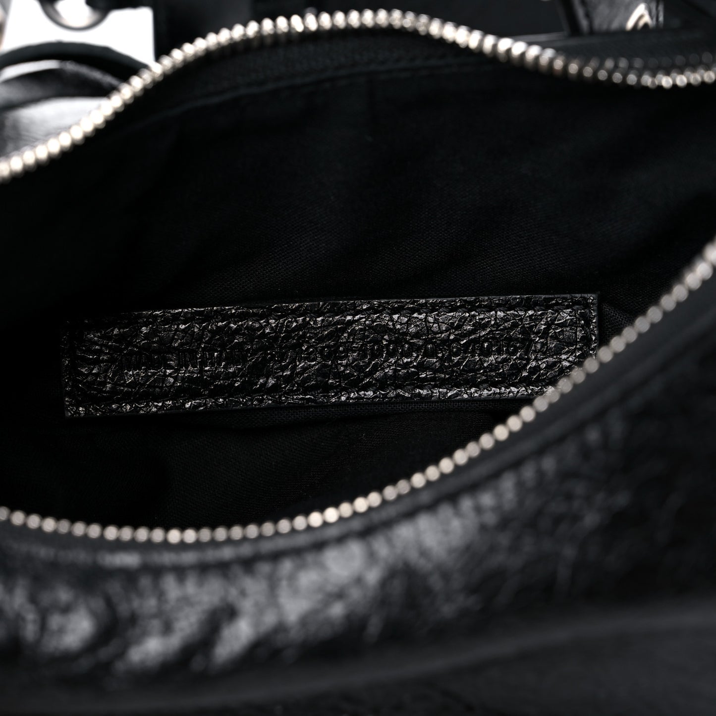 Agneau Arena Le Cagole Shoulder Bag XS Black