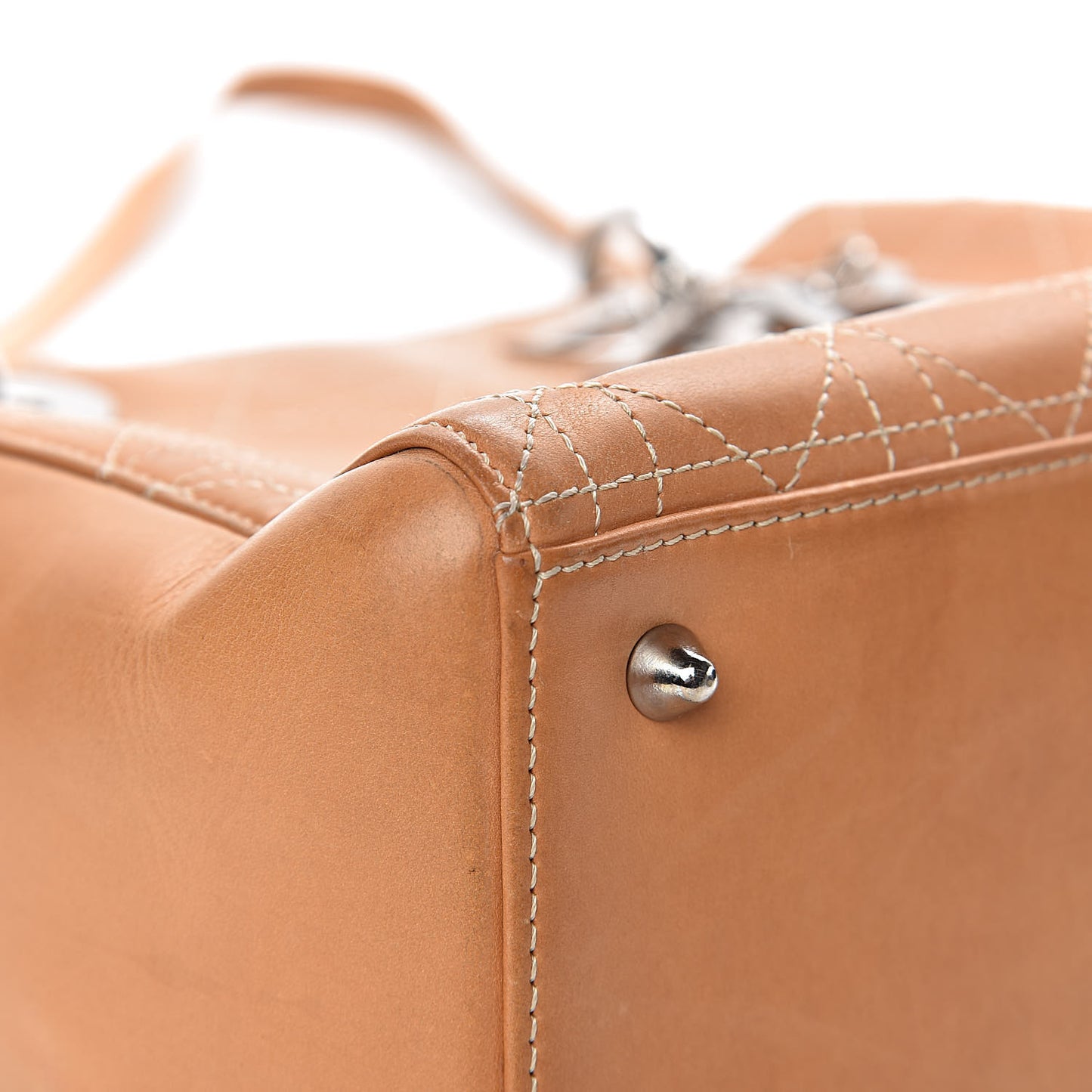 Calfskin Cannage Medium Lady Dior Camel