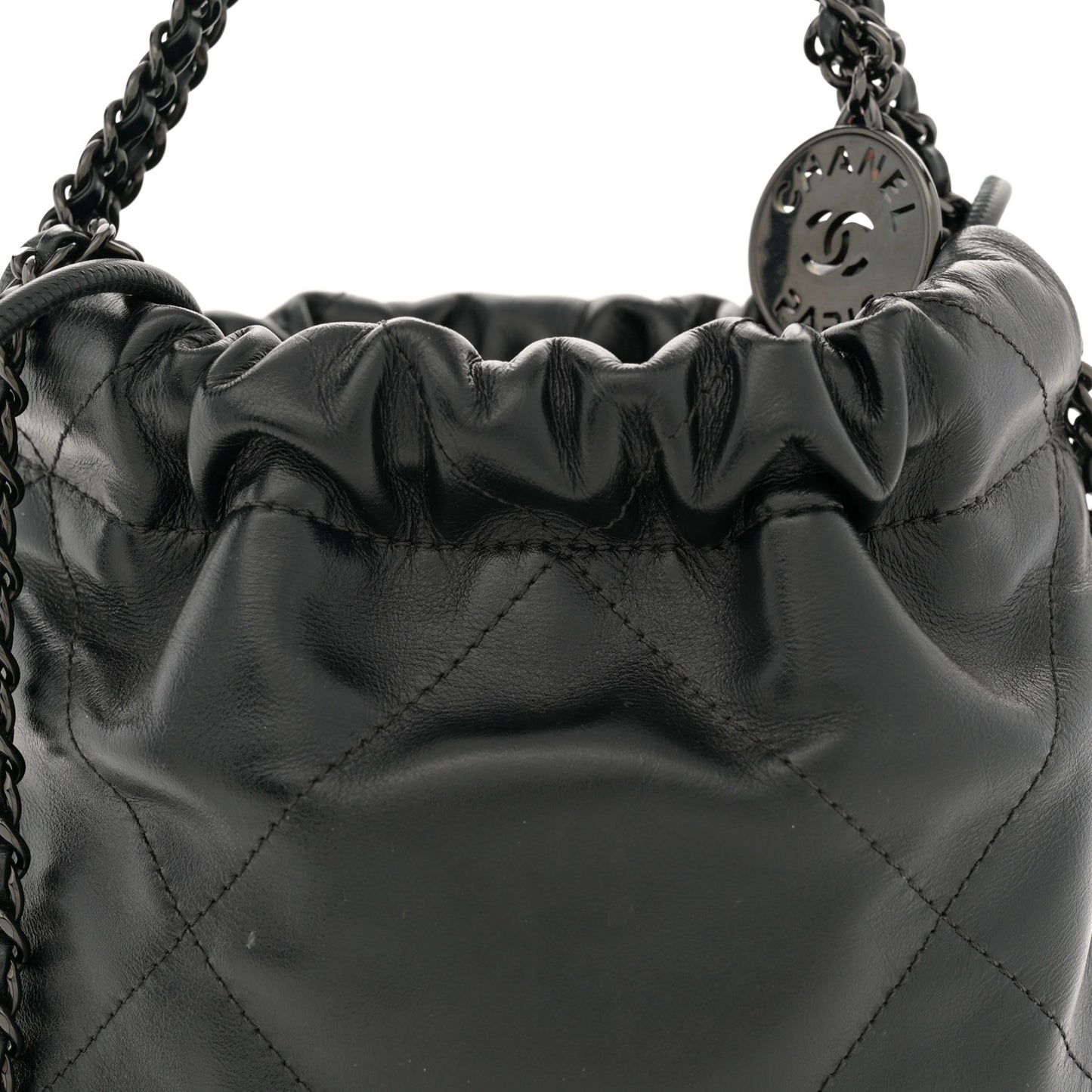 Shiny Calfskin Quilted Mini Chanel 22 So Black
