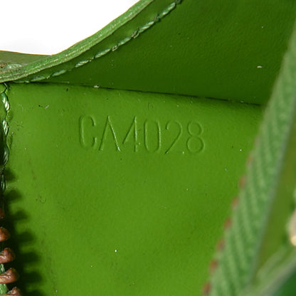 Louis Vuitton Vernis Key Pouch Vert Tonic 7 of 7