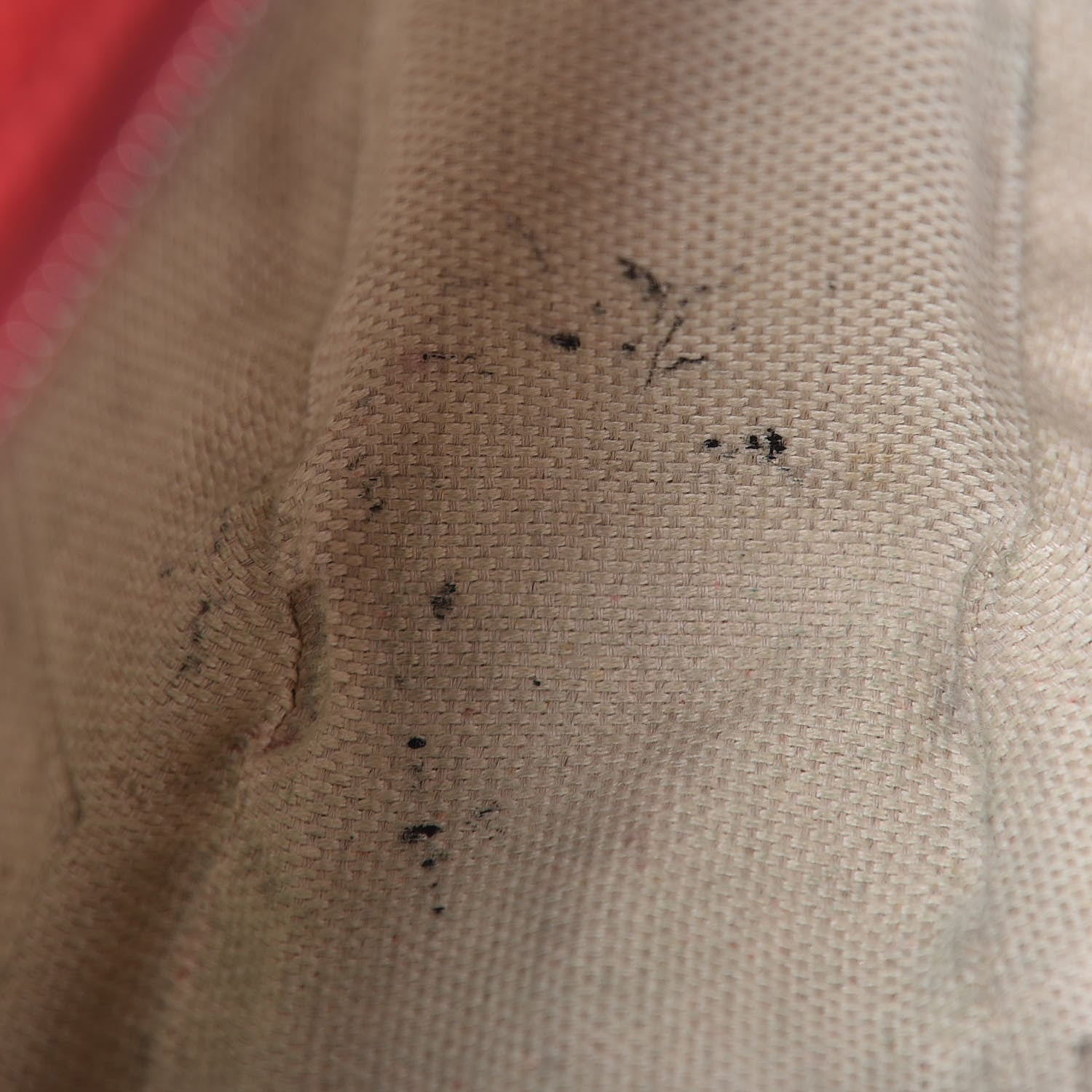 Gucci Pebbled Calfskin Small Soho Disco Bag Vibrant Red 11 of 16