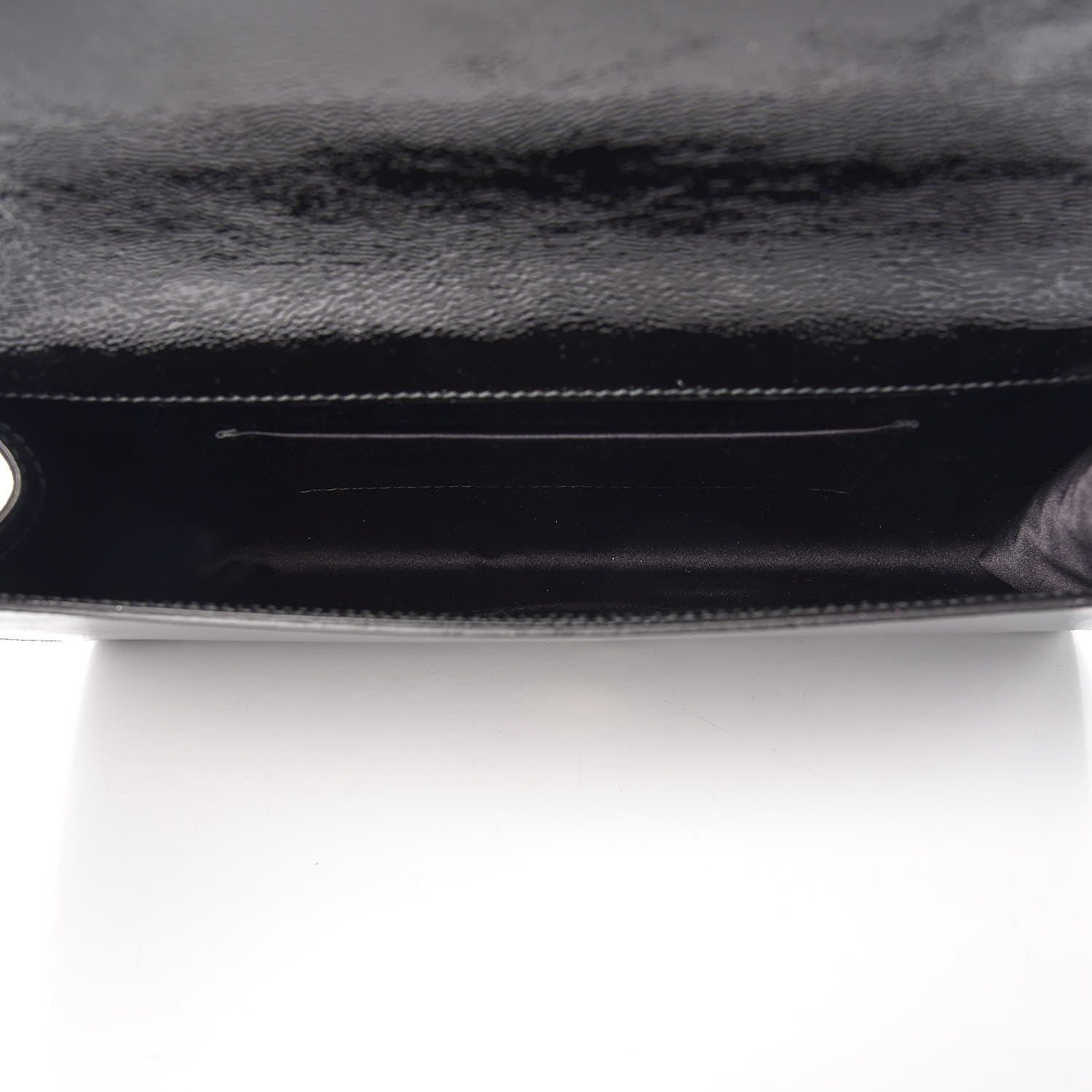 Saint Laurent Textured Patent Monogram Large Belle De Jour Clutch Black 5 of 6