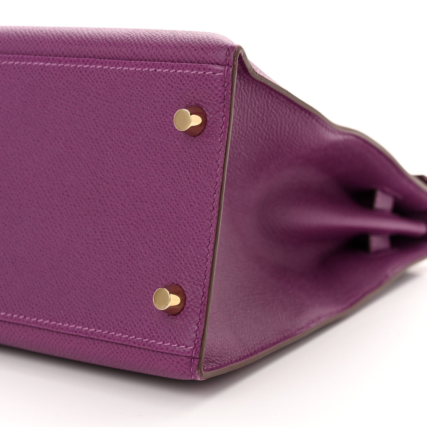 Epsom Kelly Sellier 32 Anemone