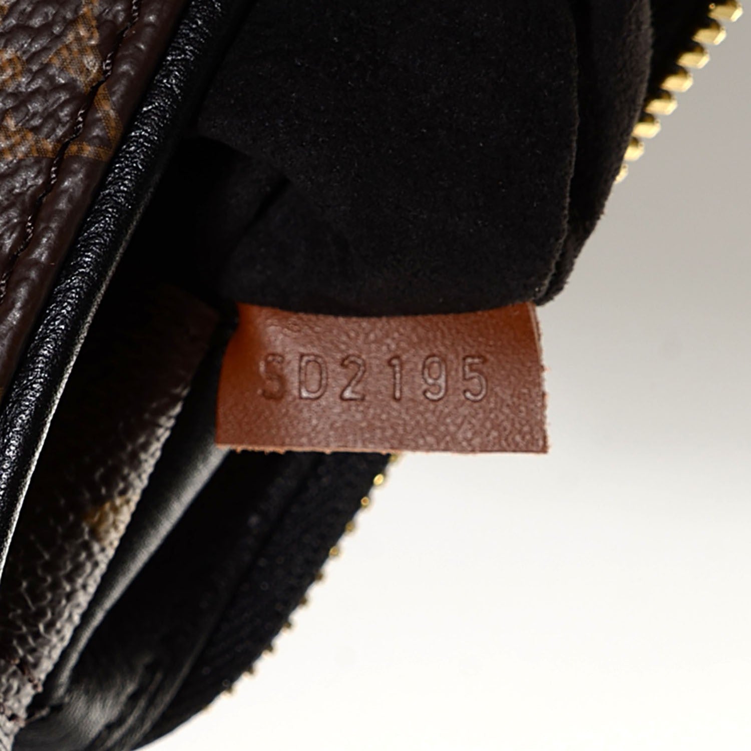 Louis Vuitton Monogram Pallas BB Black 7 of 7