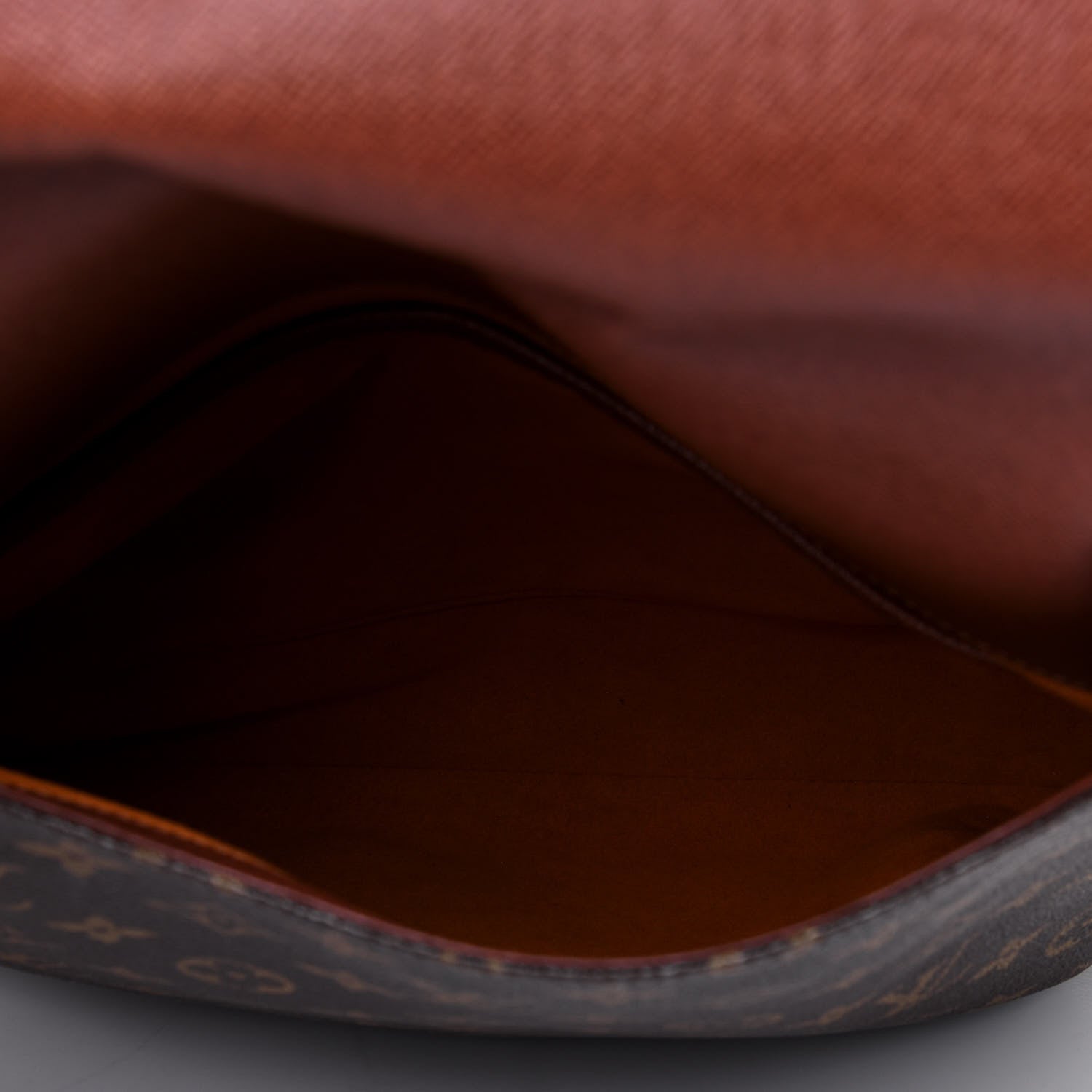 Louis Vuitton Monogram Musette GM 5 of 18