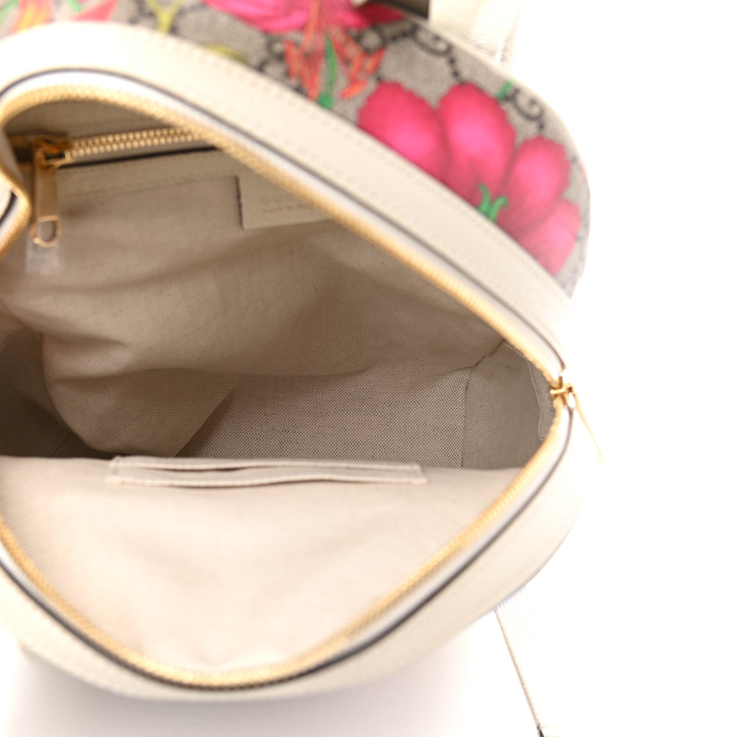 Gucci GG Supreme Monogram Flora Web Small Ophidia Day Backpack White 5 of 9