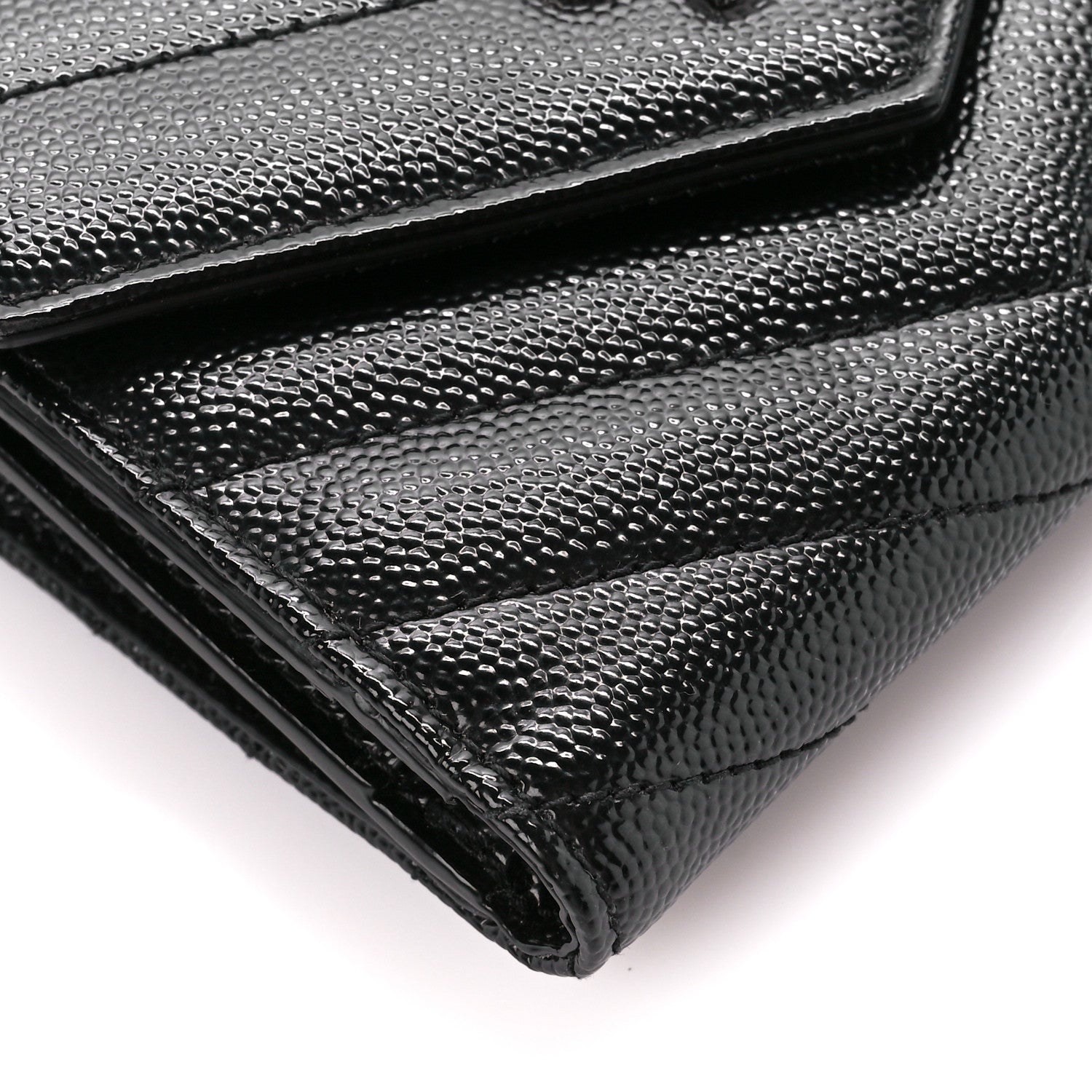 Saint Laurent Grain De Poudre Matelasse Chevron Monogram Compact Tri Fold Wallet Black 10 of 12