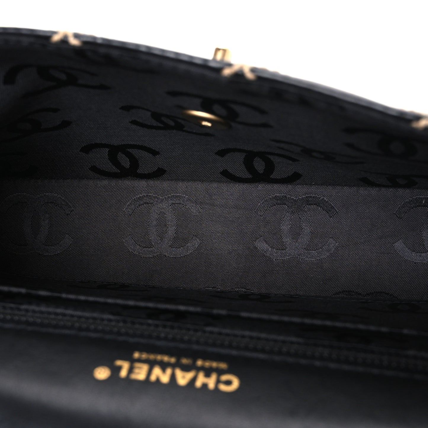 Calfskin Quilted Medium Wild Stitch Flap Black