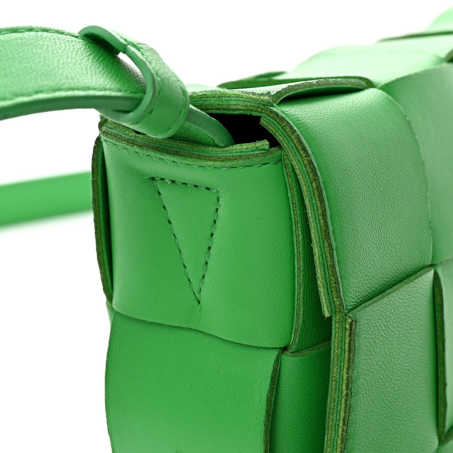 Bottega Veneta Lambskin Maxi Intrecciato Cassette Crossbody Bag Grass 15 of 20