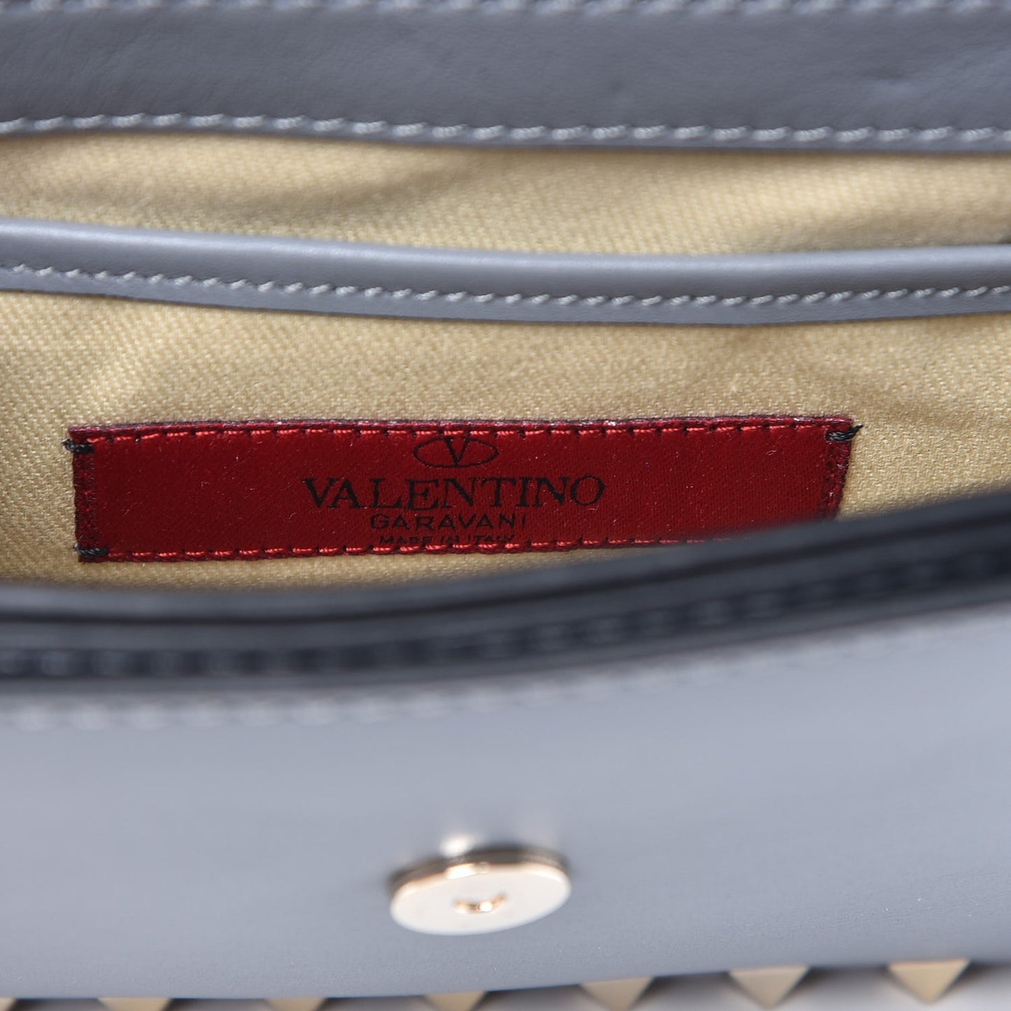 Vitello Rockstud Flap Crossbody Bag Stone