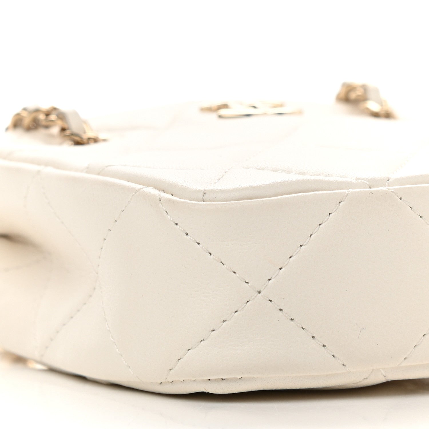 Chanel Lambskin Quilted Tiny Shopping Clutch With Chain White 8 of 9