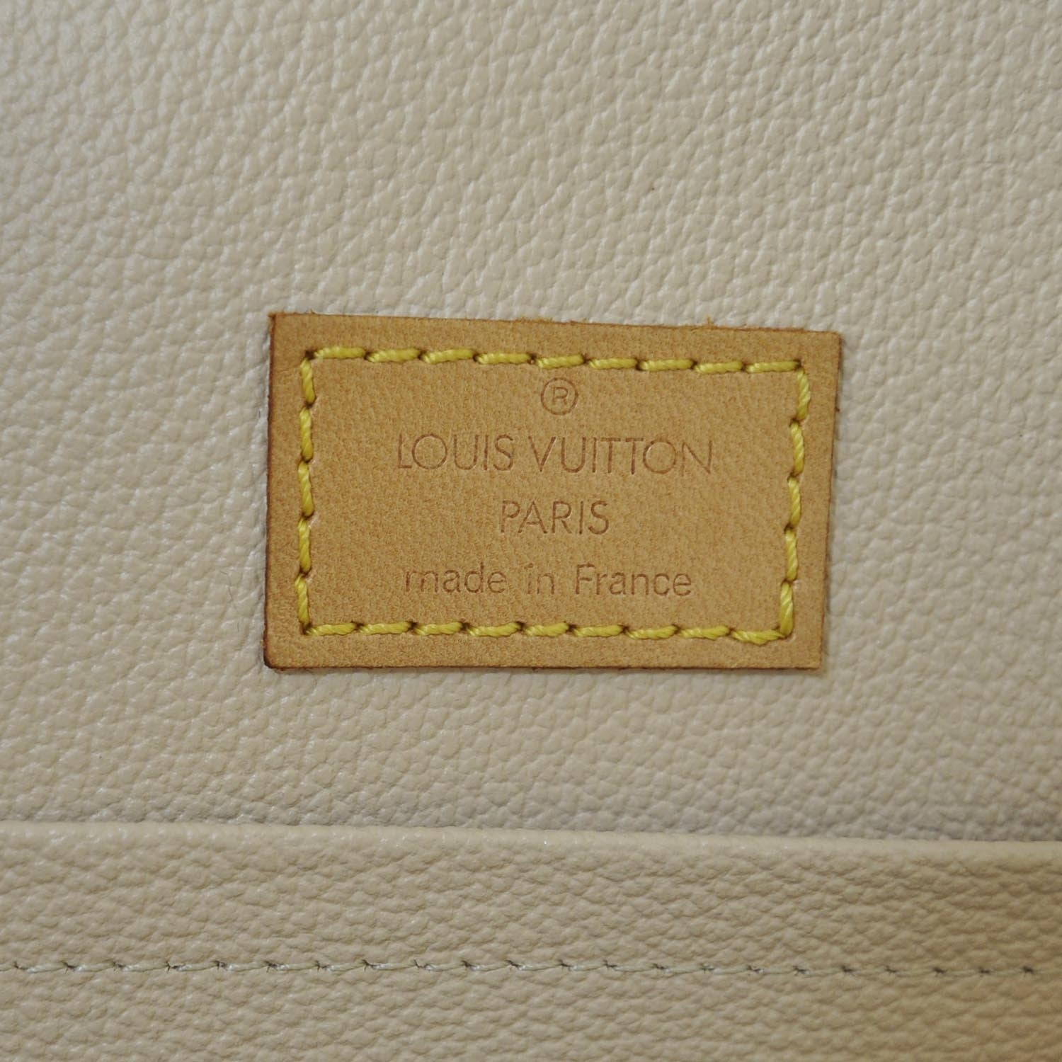 Louis Vuitton Monogram Sac Plat 7 of 8