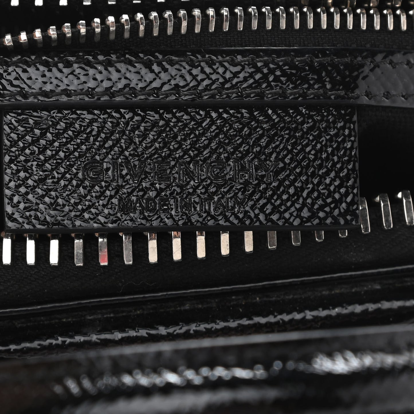 Textured Patent Calfskin Mini Antigona Black