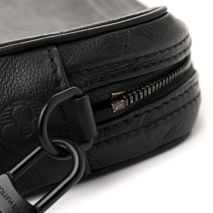 Louis Vuitton Monogram Shadow Pochette Kasai 9 of 10