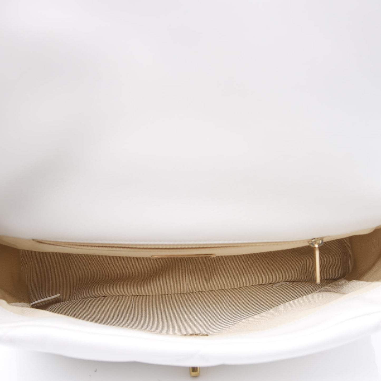 Goatskin Quilted Large 19 Flap White