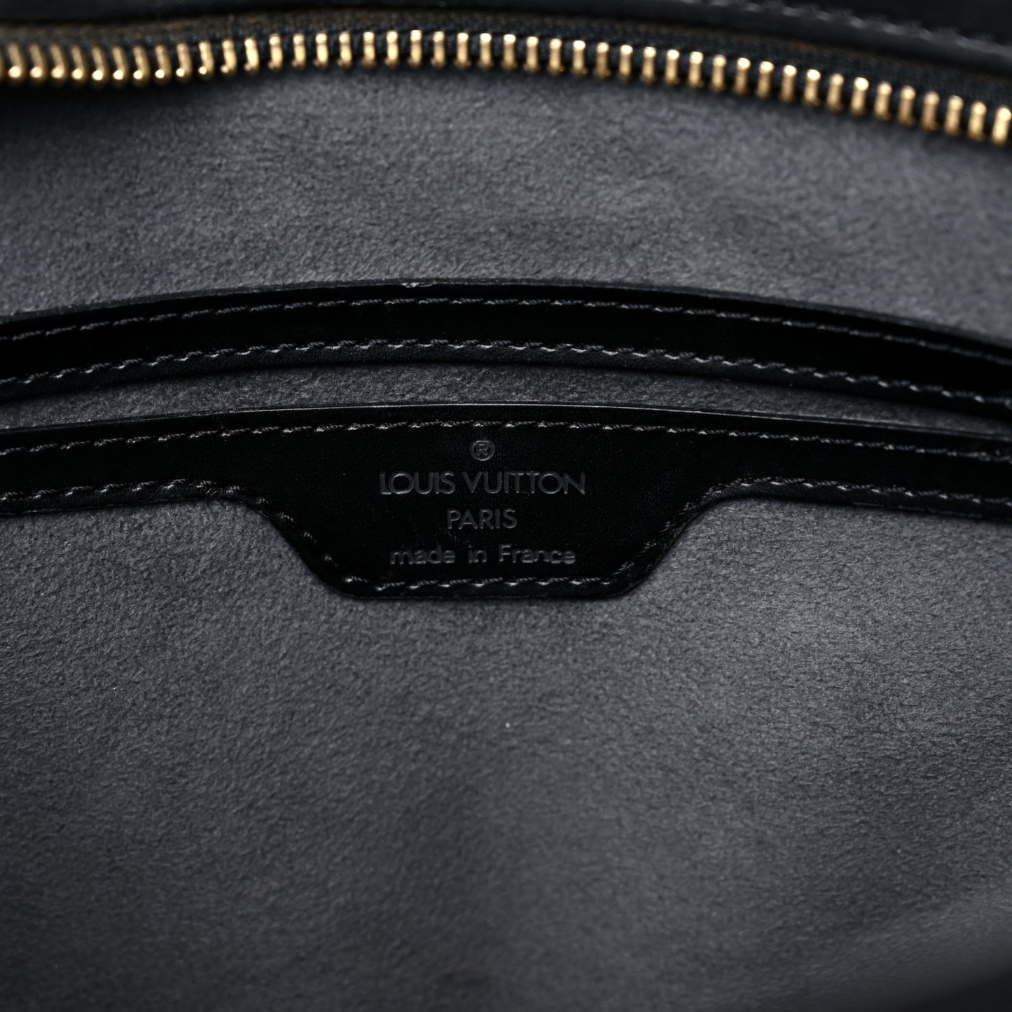 Epi Saint Jacques PM Long Straps Black