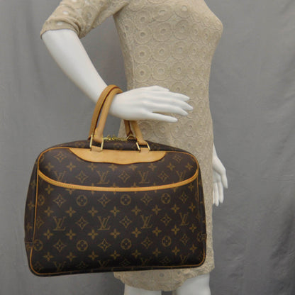 Louis Vuitton Monogram Deauville 2 of 9
