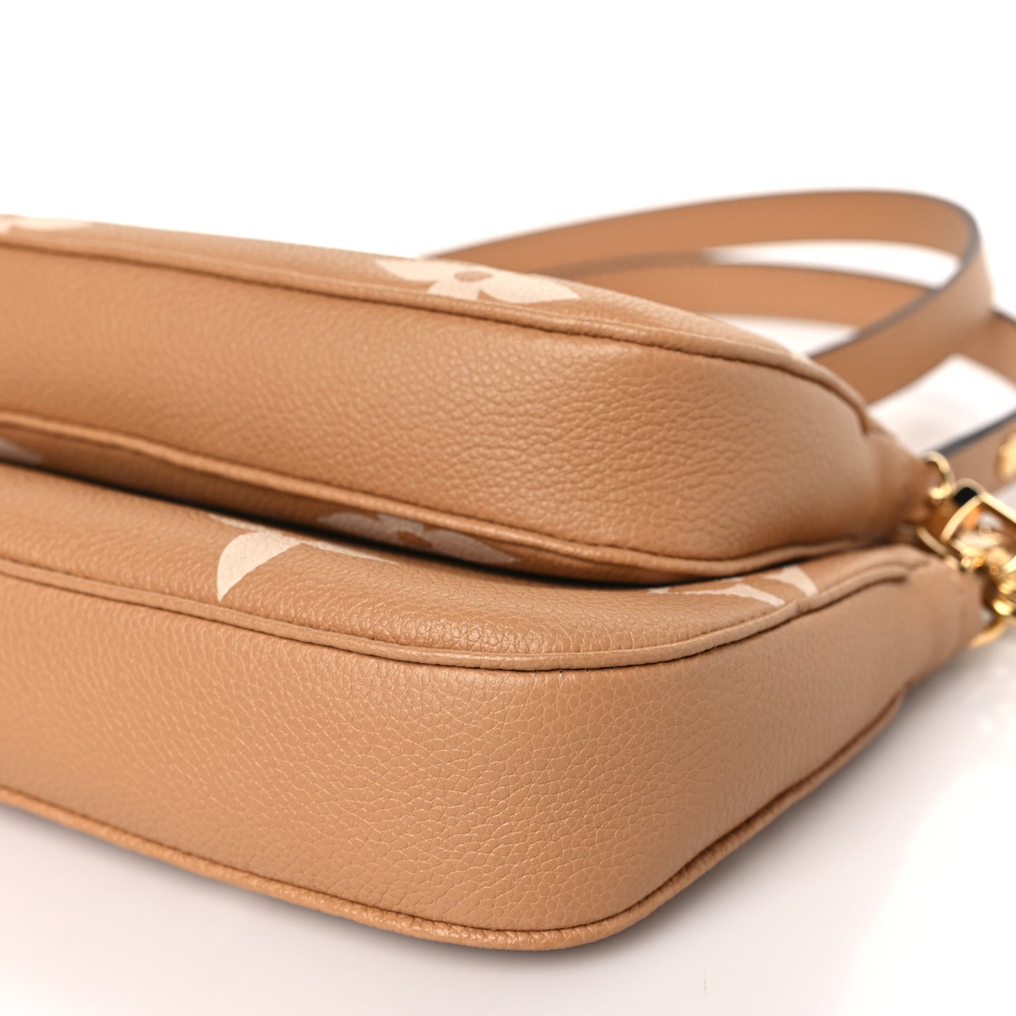 Empreinte Monogram Giant Multi Pochette Accessories Arizona Creme