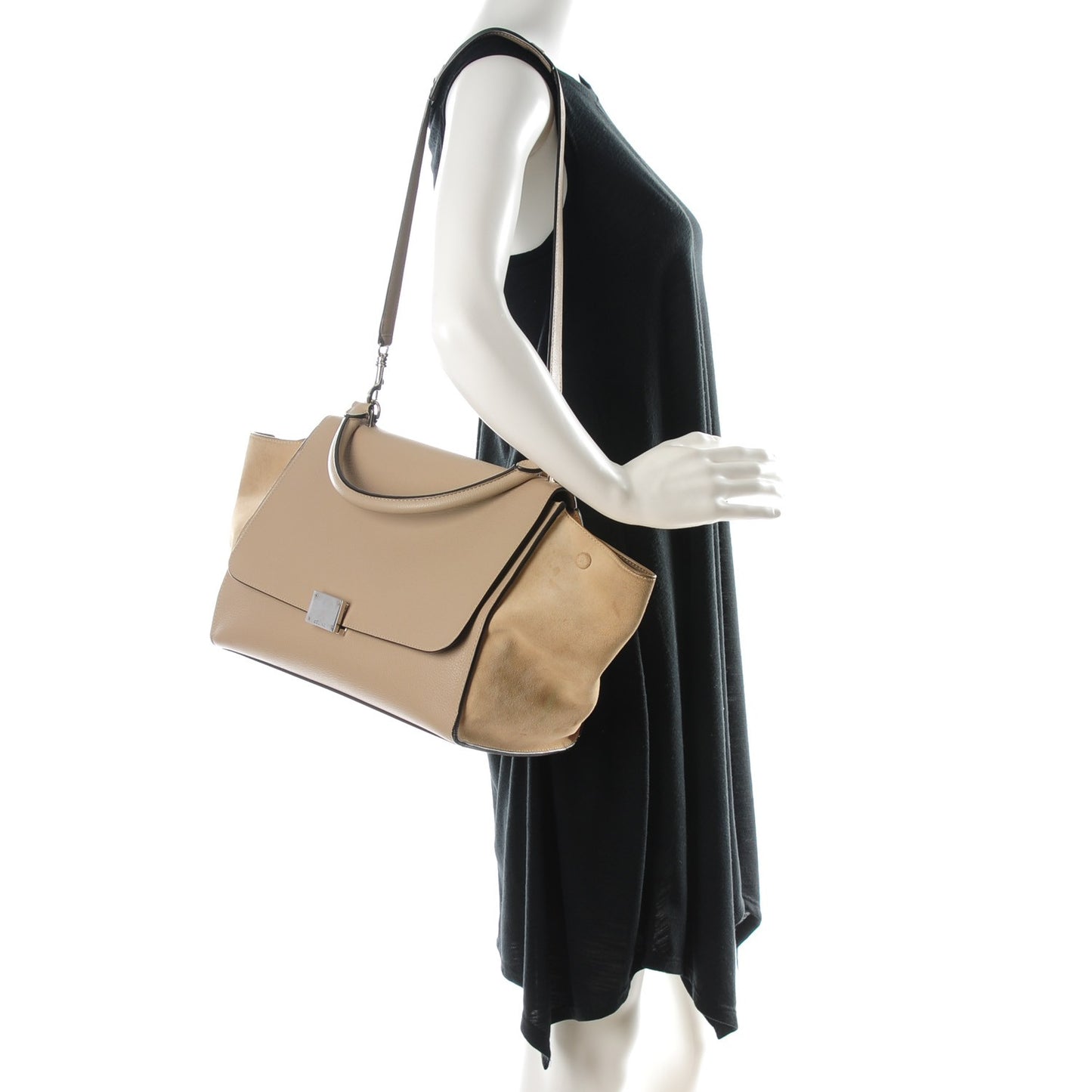 Drummed Calfskin Suede Medium Trapeze Dune