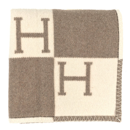 Hermes Wool Cashmere Avalon Baby Blanket Noisette Moyen White 1 of 3