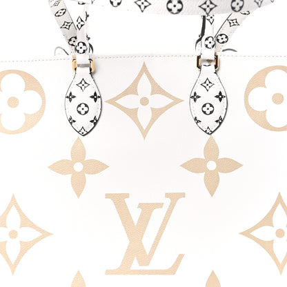 Louis Vuitton Monogram Giant Onthego GM Kaki Beige 7 of 9