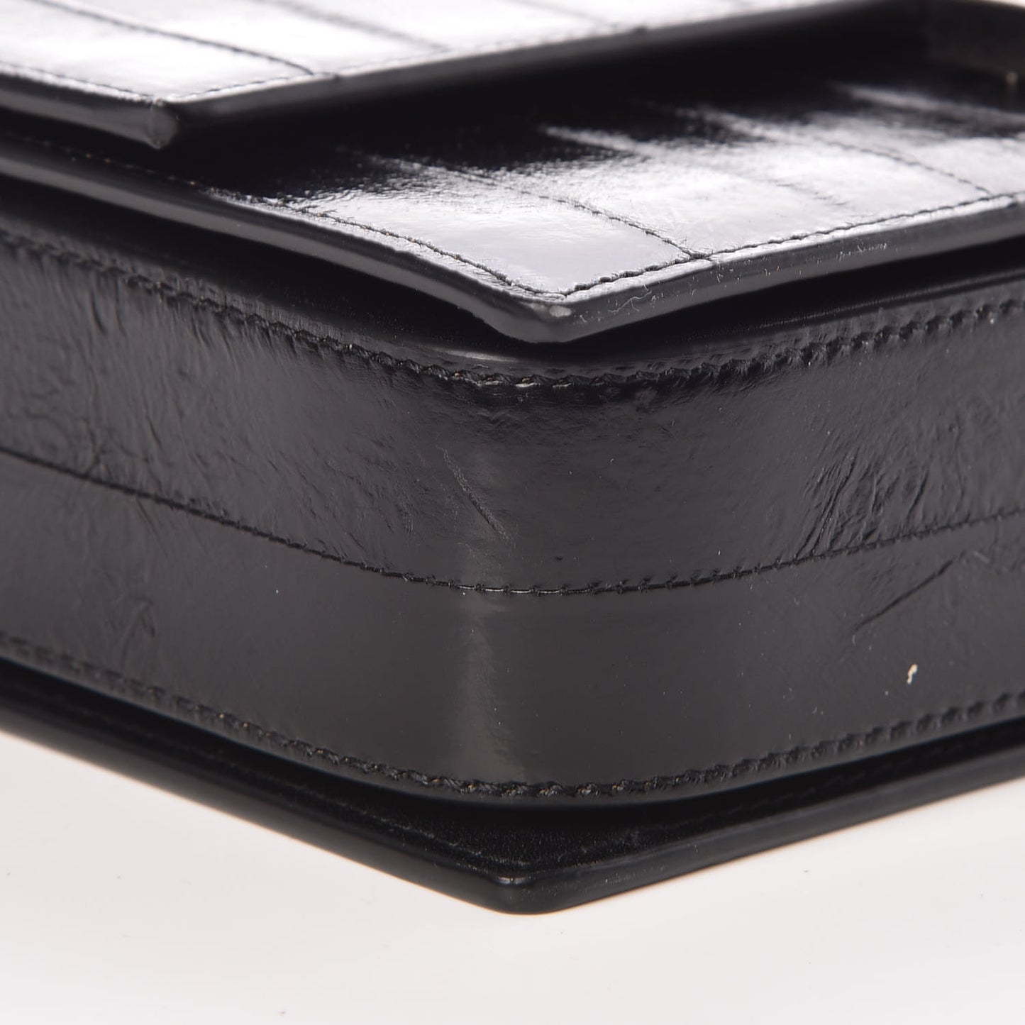 Shiny Soft Calfskin Anguille Medium Bellechasse Black