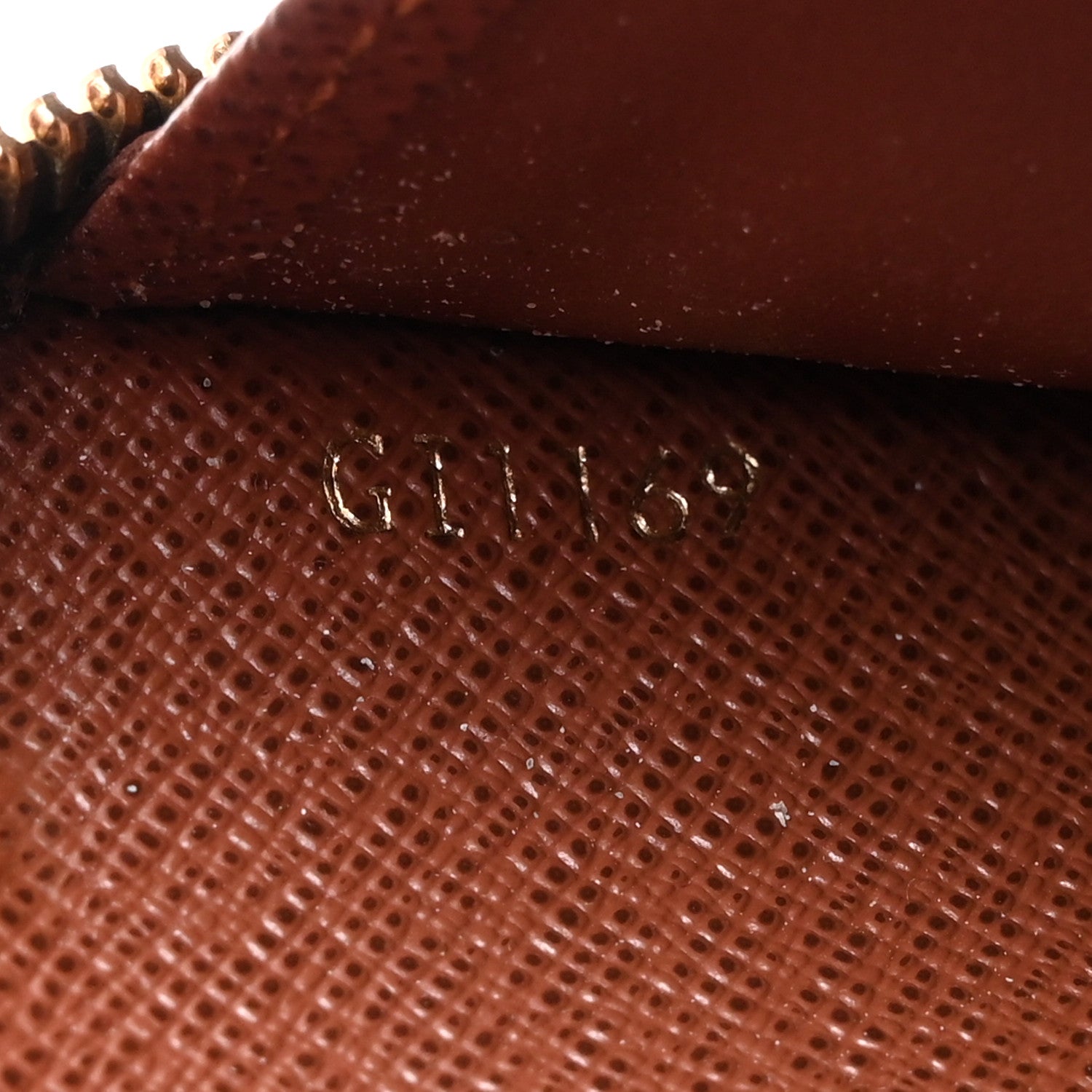 Louis Vuitton Monogram Zippy Wallet 7 of 8