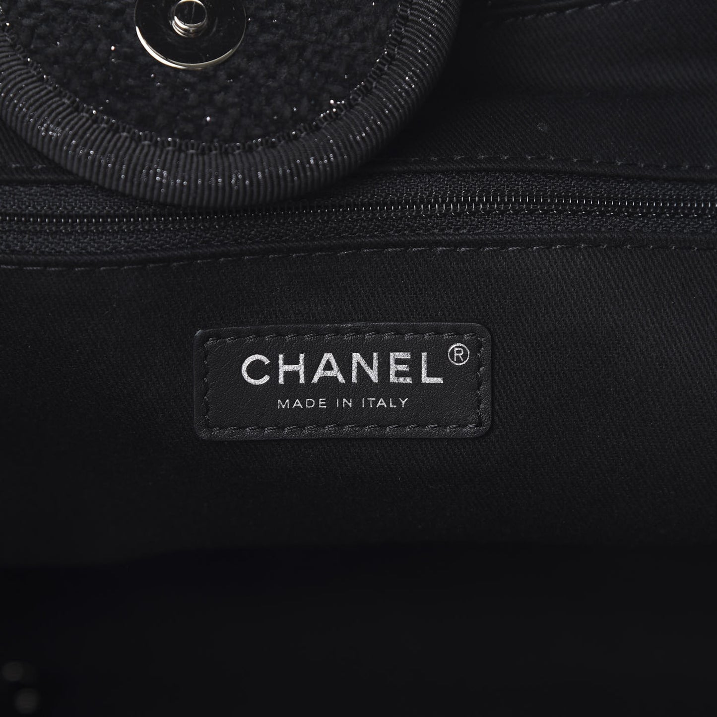 Lurex Boucle Medium Deauville Tote Black