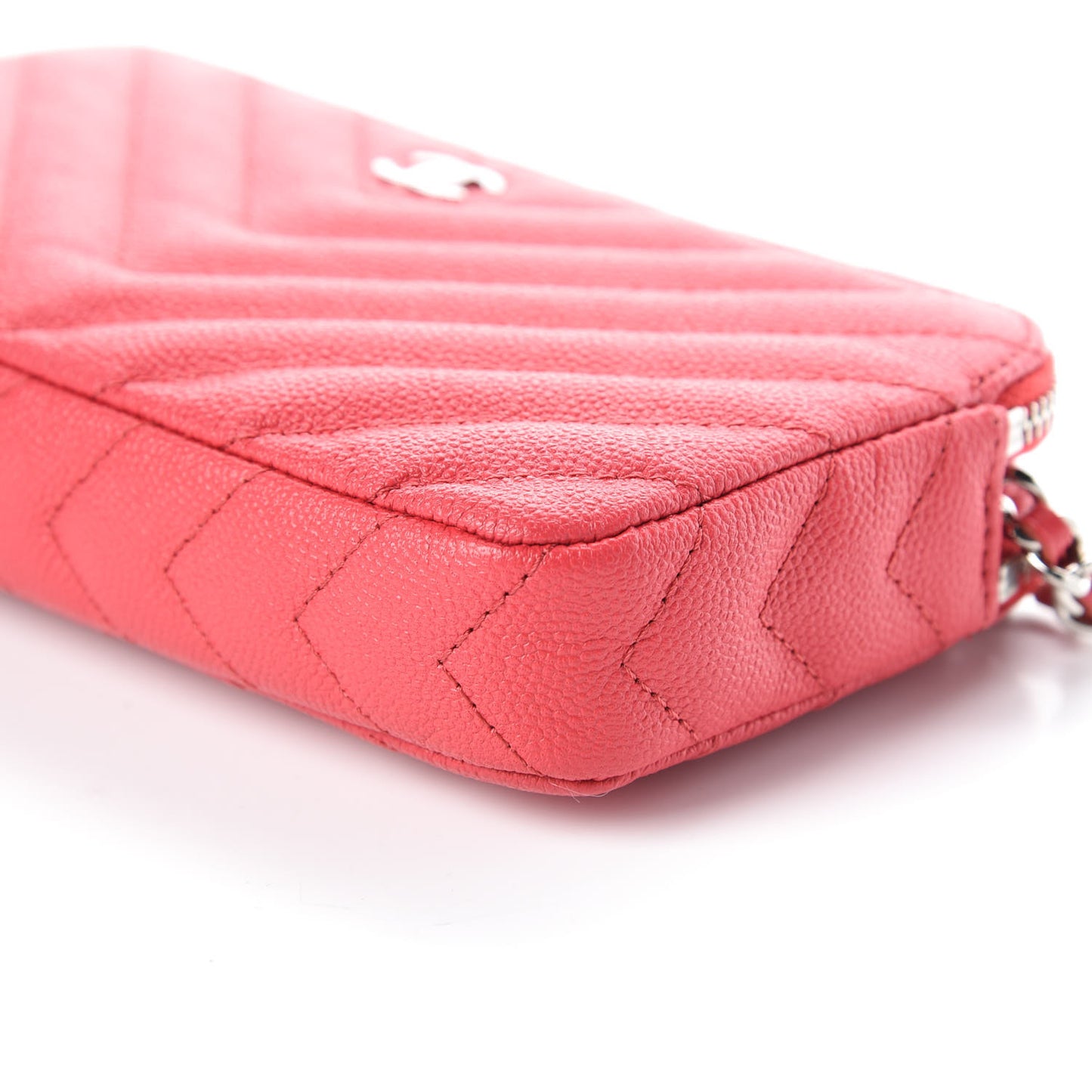 Caviar Chevron Quilted Small Clutch With Chain Light Red