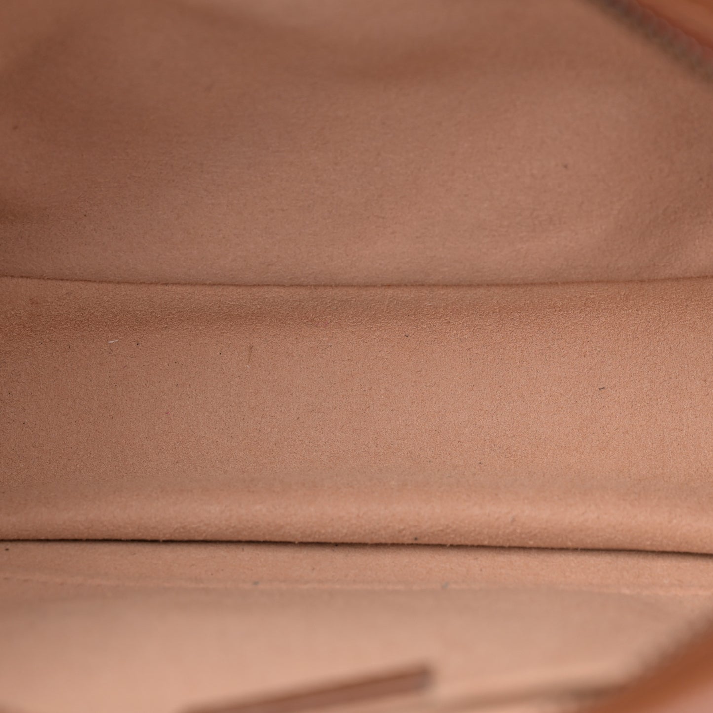 Glazed Calfskin Matelasse Diagonal Small GG Marmont Chain Shoulder Bag Cuir