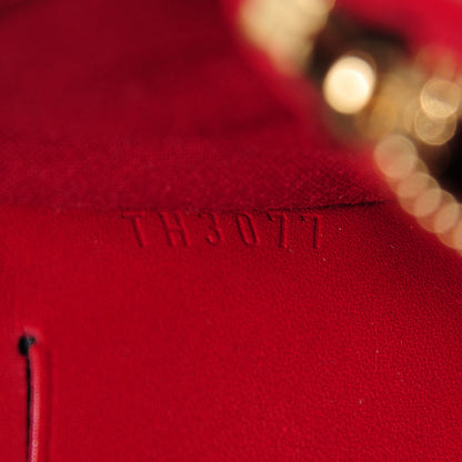 Louis Vuitton Vernis Sunset Boulevard Pomme D'Amour 7 of 7