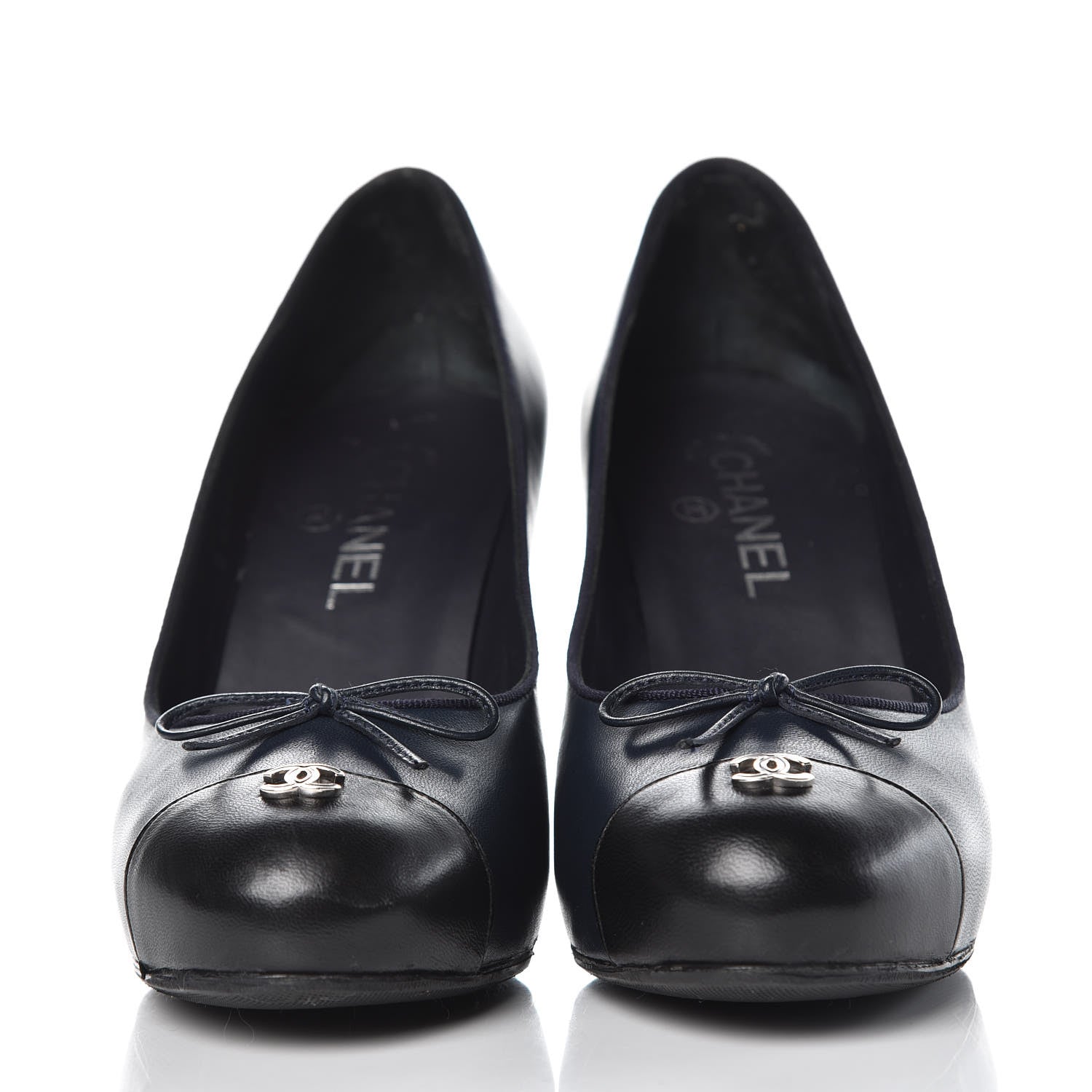 Chanel Lambskin Cap Toe CC Pumps 38.5 Marine Fonce Black 2 of 12