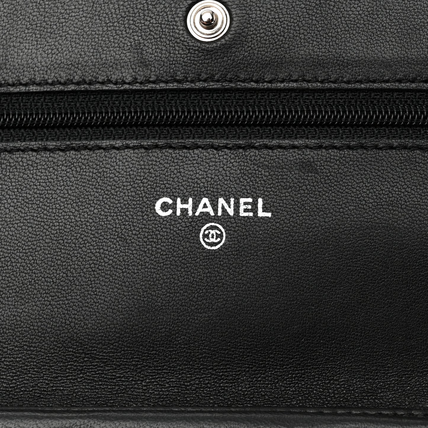 Lambskin Quilted Wallet On Chain WOC Black