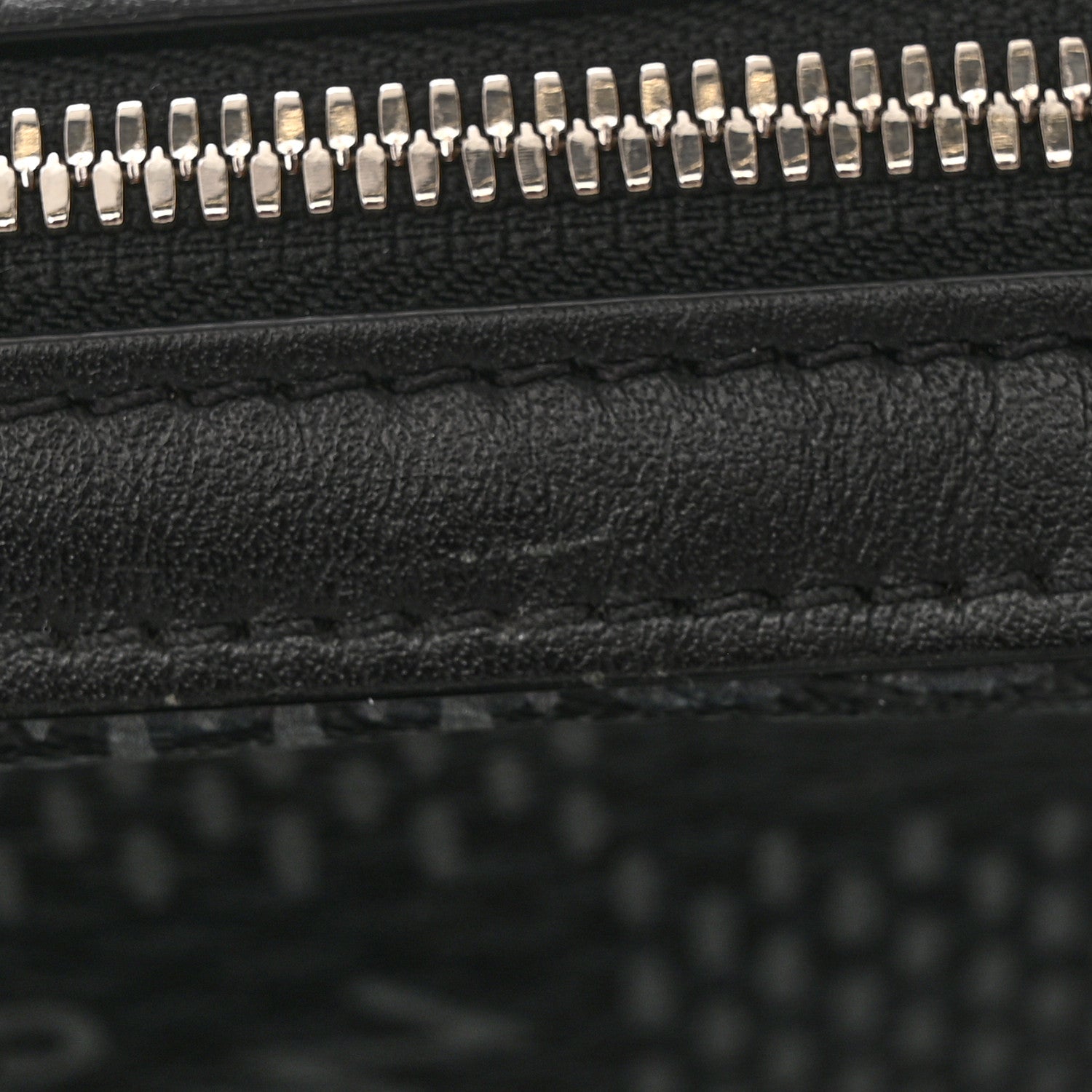 Louis Vuitton Damier Graphite 3D Trio Messenger 13 of 13