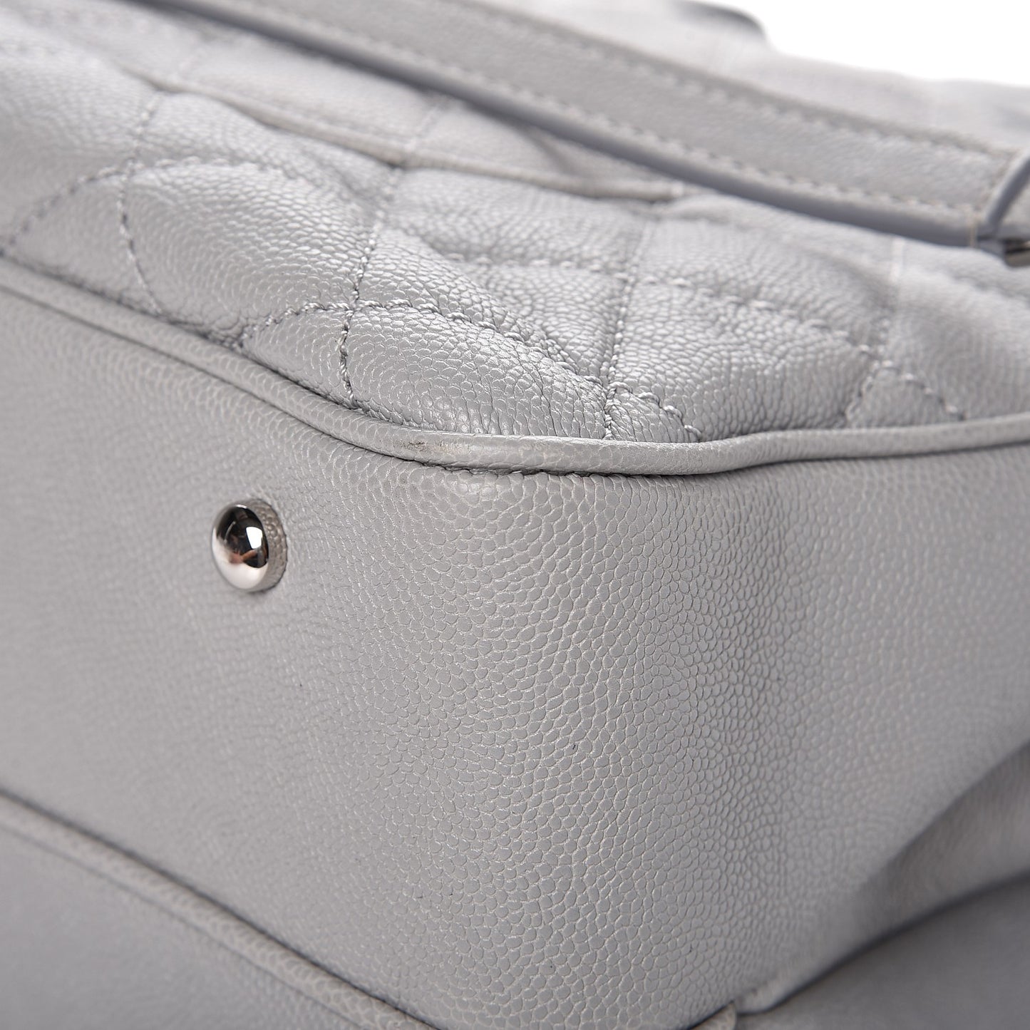 Caviar Quilted Large Urban Companion Top Handle Shopping Tote Grey