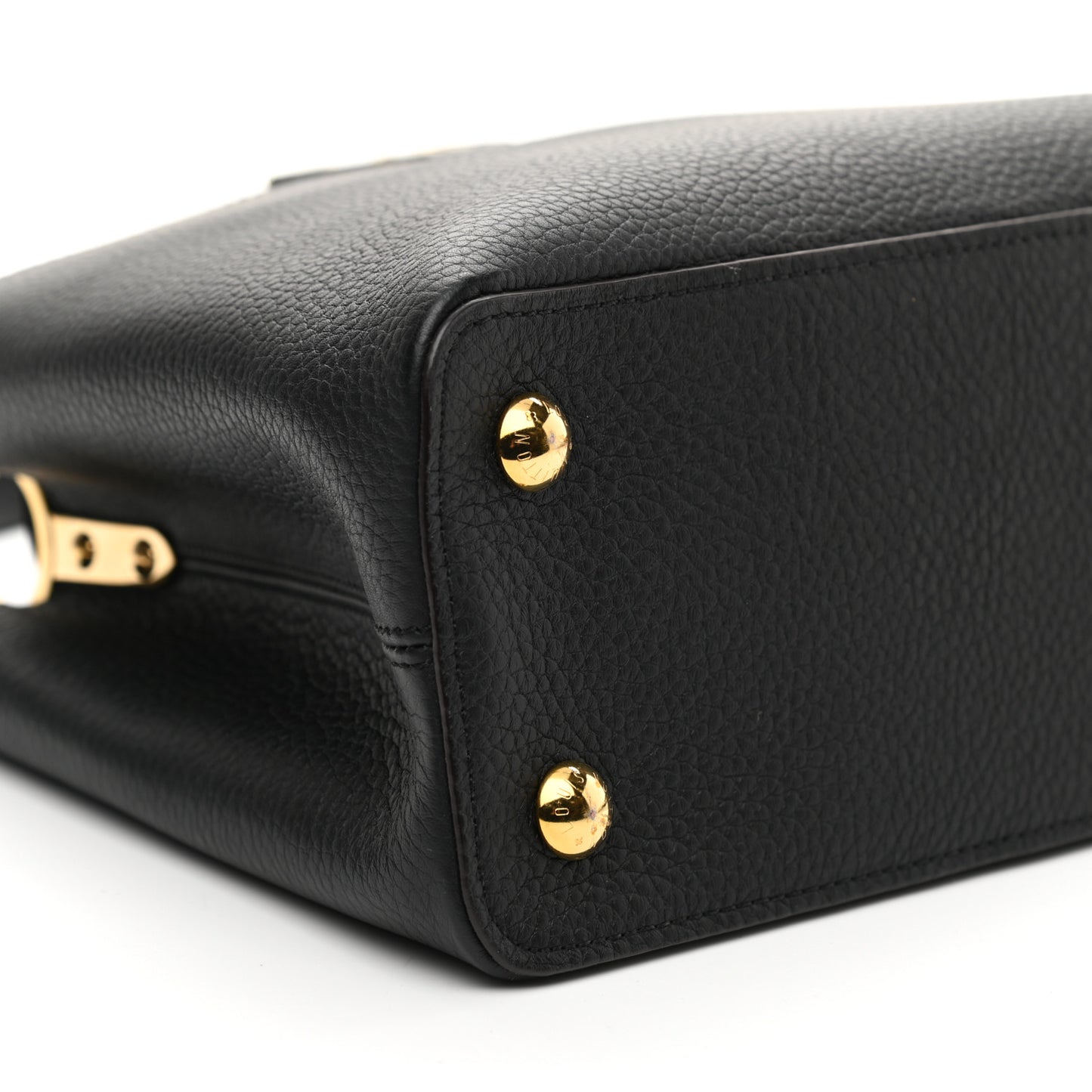 Taurillon Capucines PM Black