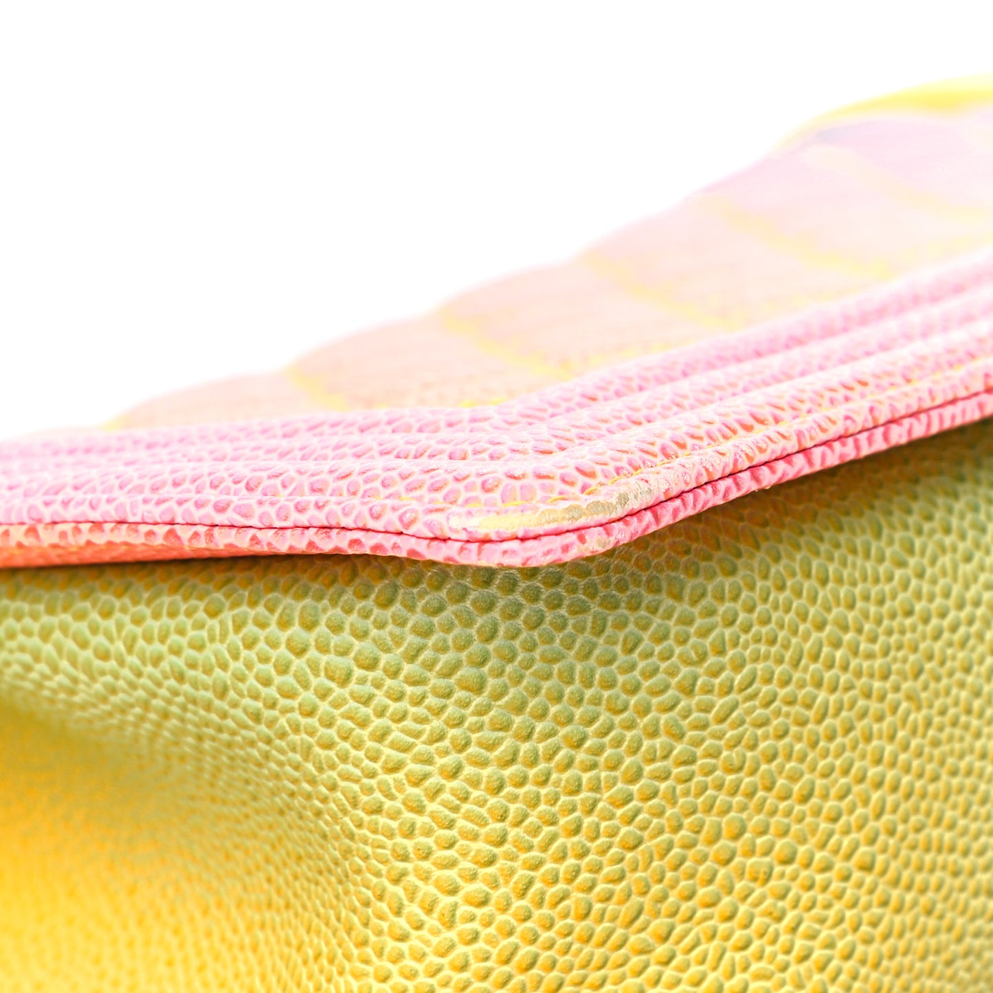 Caviar Quilted Medium Cuba Rainbow Boy Flap Multicolor
