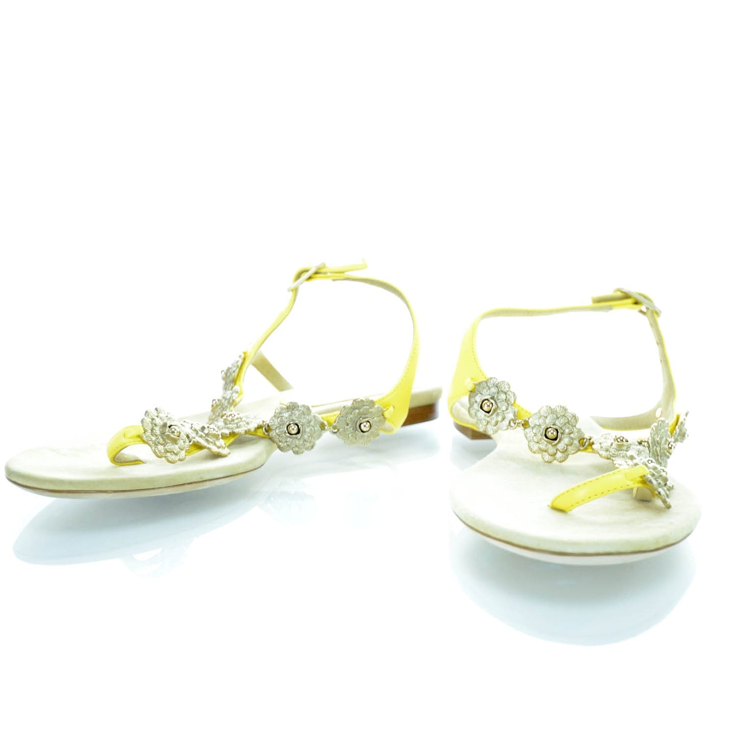 Leather Camellia Thong Sandals 36 Yellow