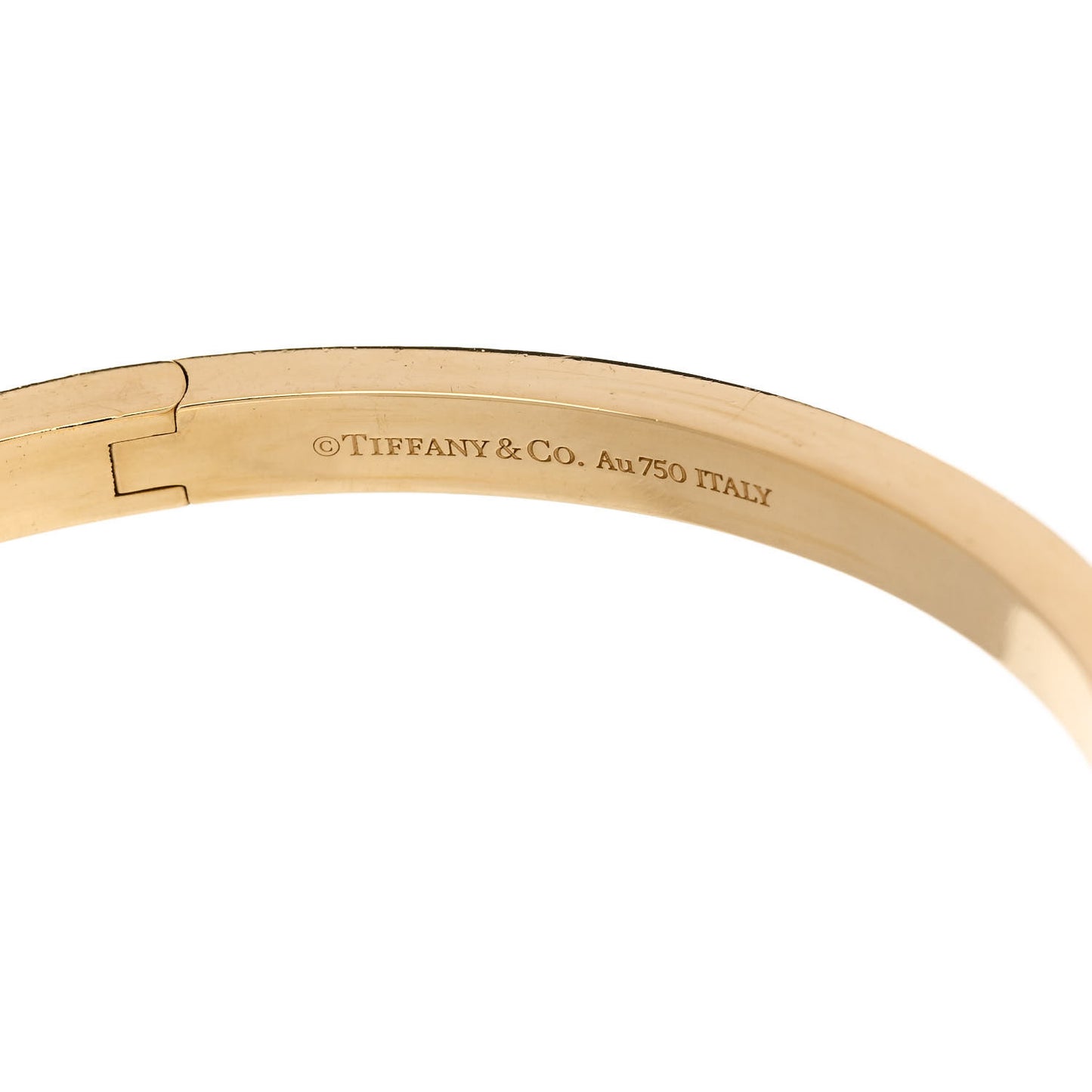 18K Yellow Gold Wide T T1 Hinged Bangle Bracelet
