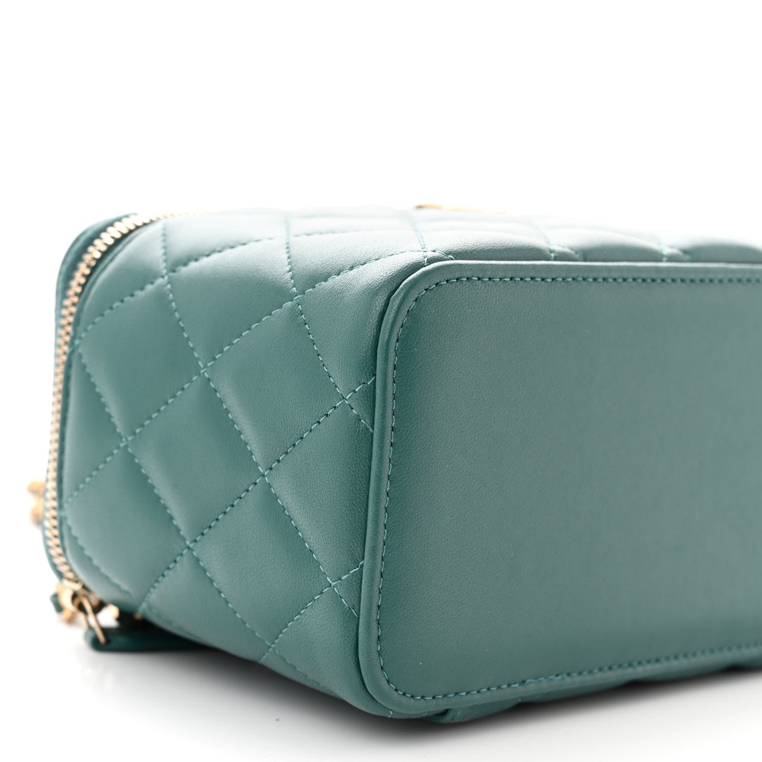Chanel Lambskin Quilted Small Top Handle Vanity Case With Chain Green 9 of 11