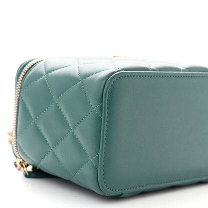 Chanel Lambskin Quilted Small Top Handle Vanity Case With Chain Green 9 of 11