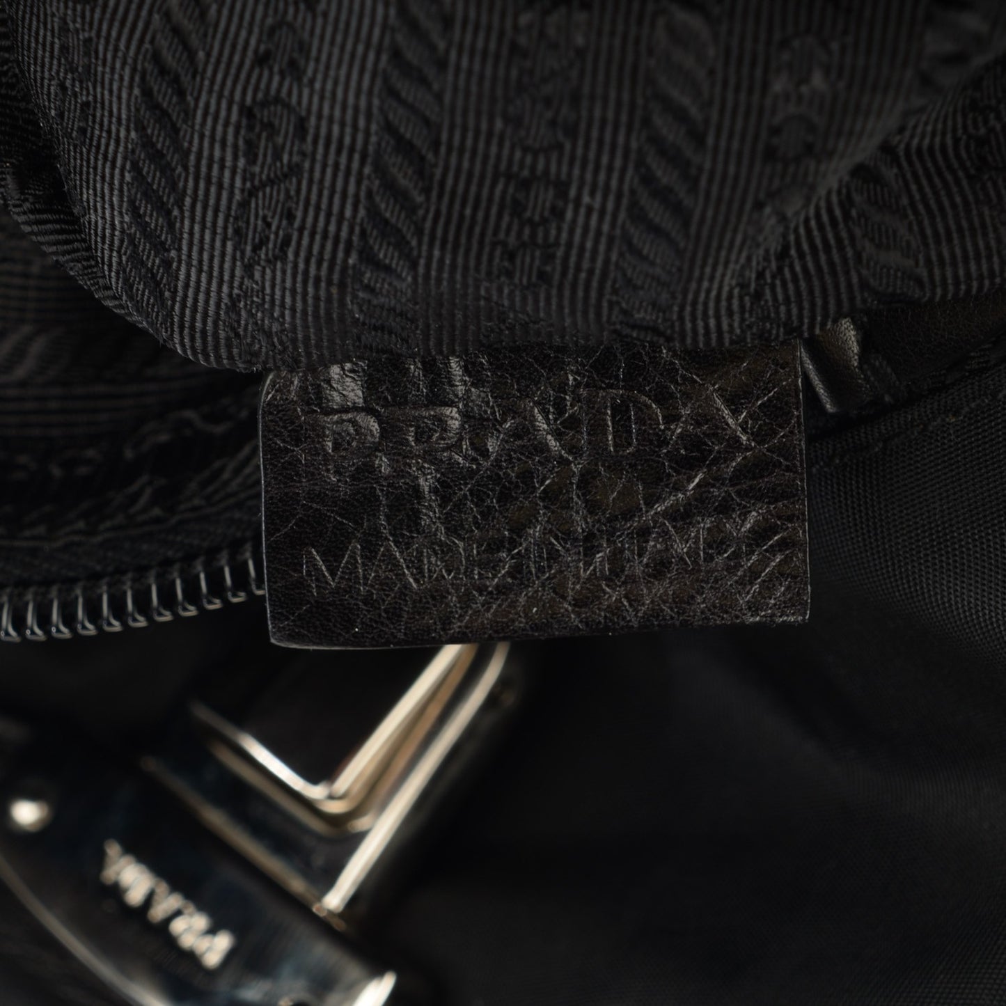 Tessuto Nylon Vitello Foldover Pushlock Satchel Black
